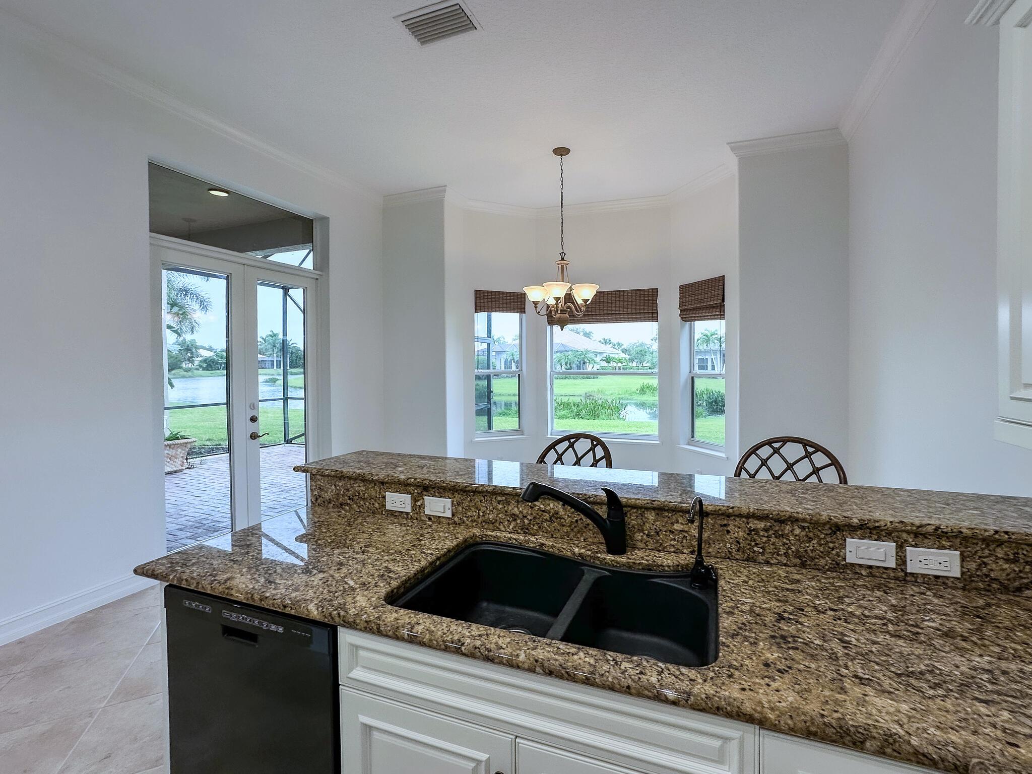 RIVERWIND - Residential