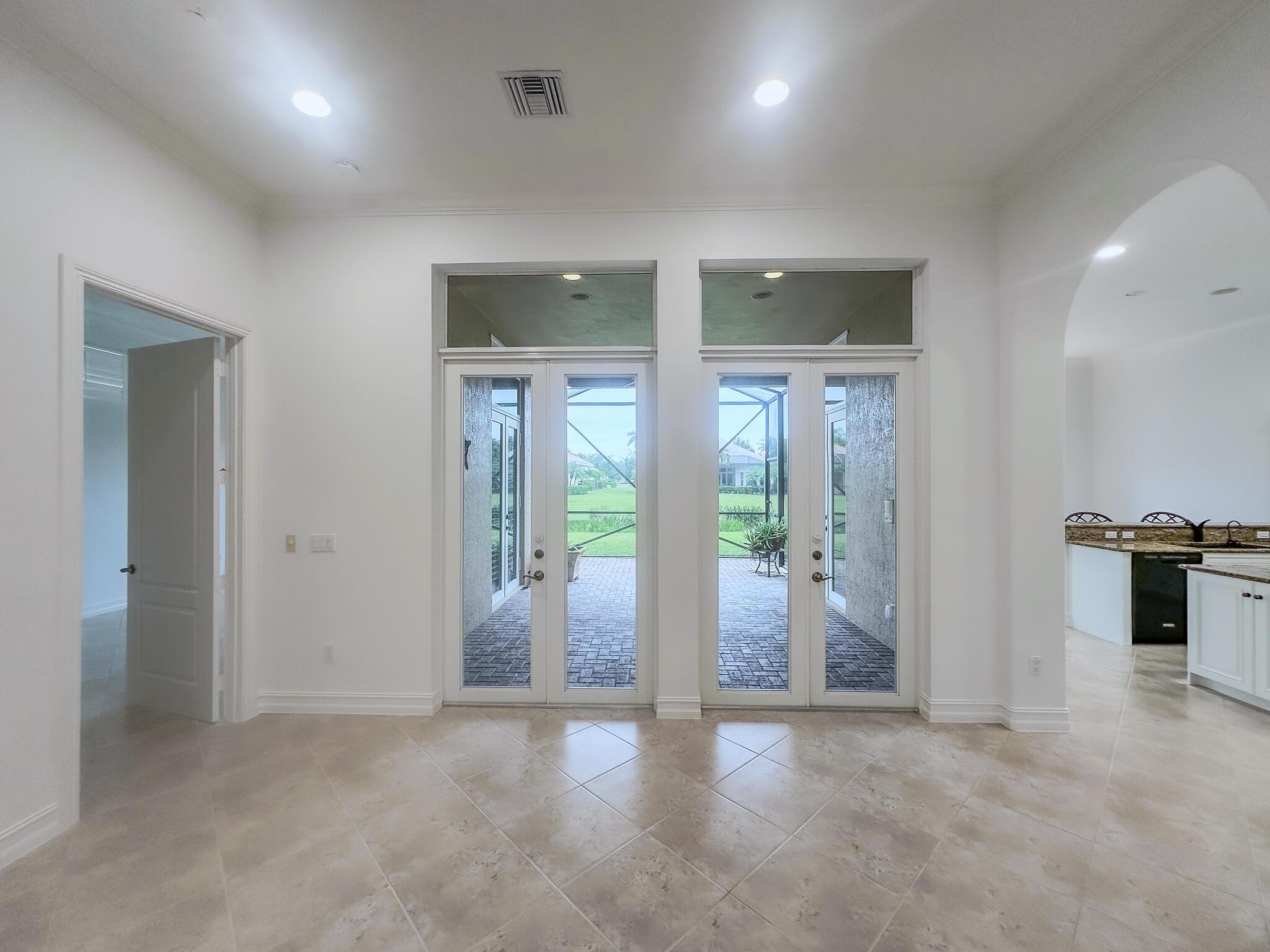 RIVERWIND - Residential