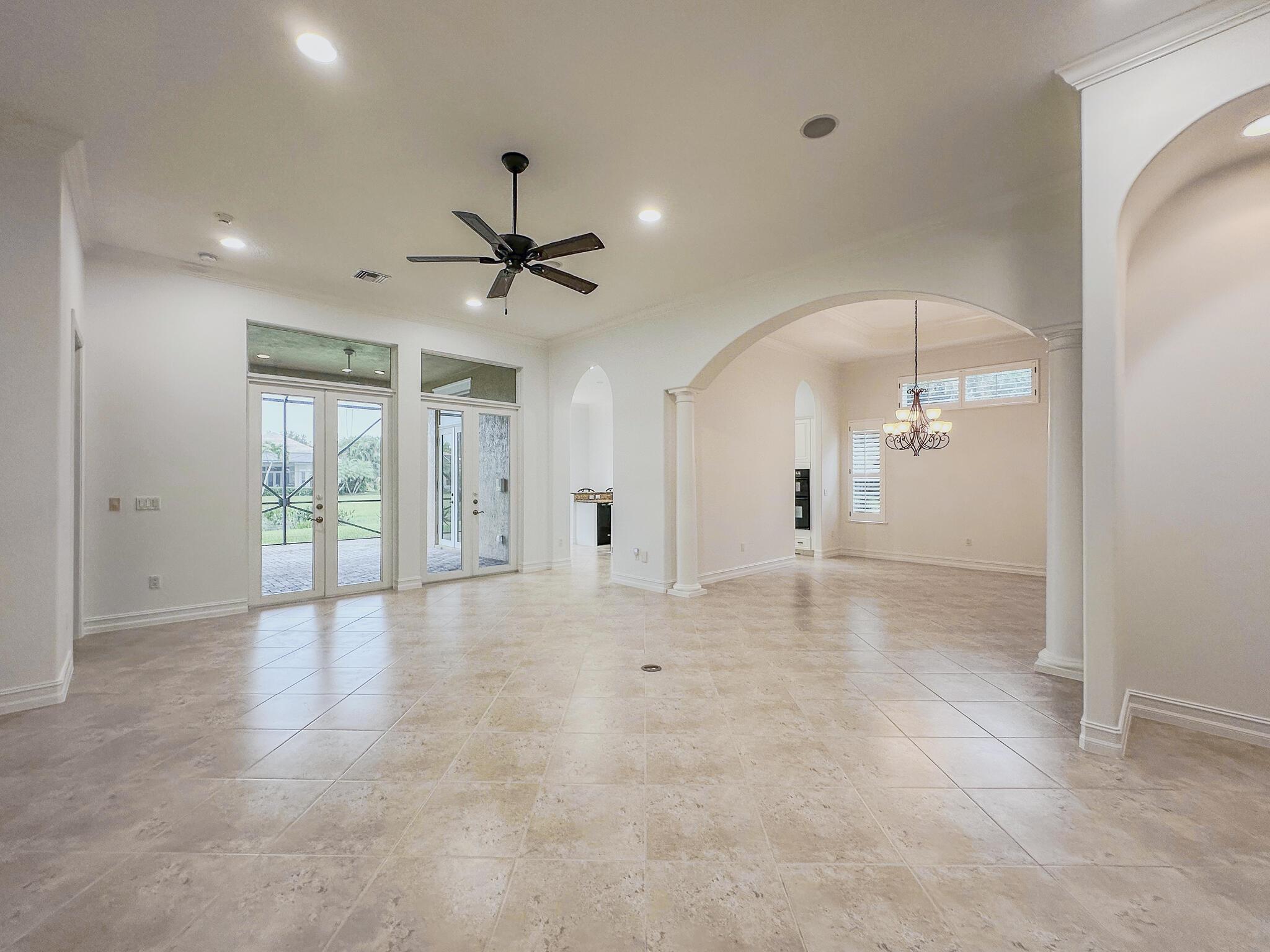 RIVERWIND - Residential