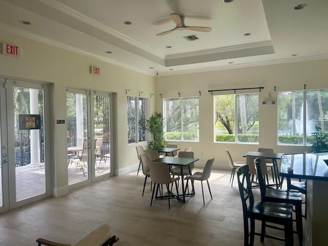 LAKESIDE CONDO - Residential Lease