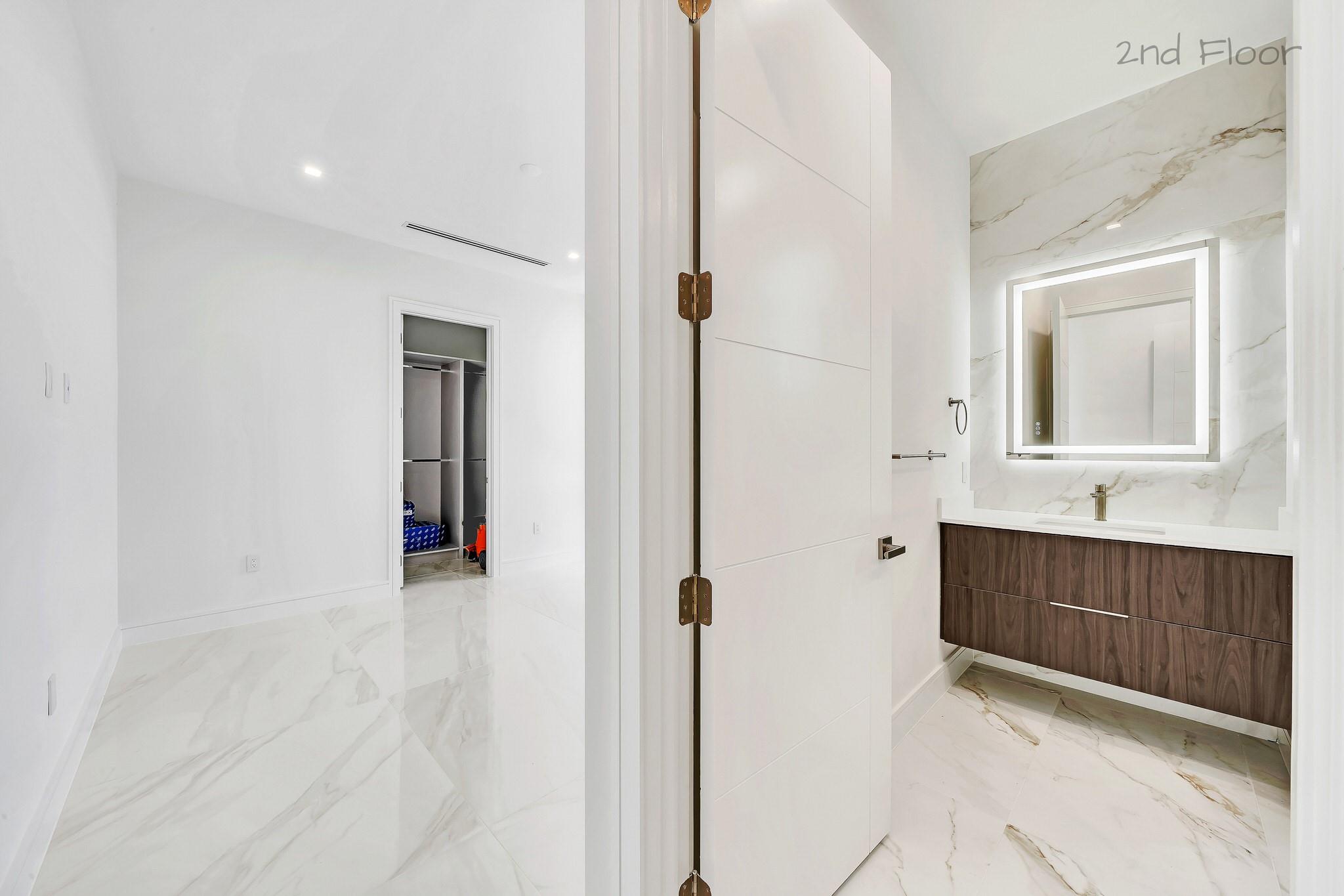 Key Largo - Residential