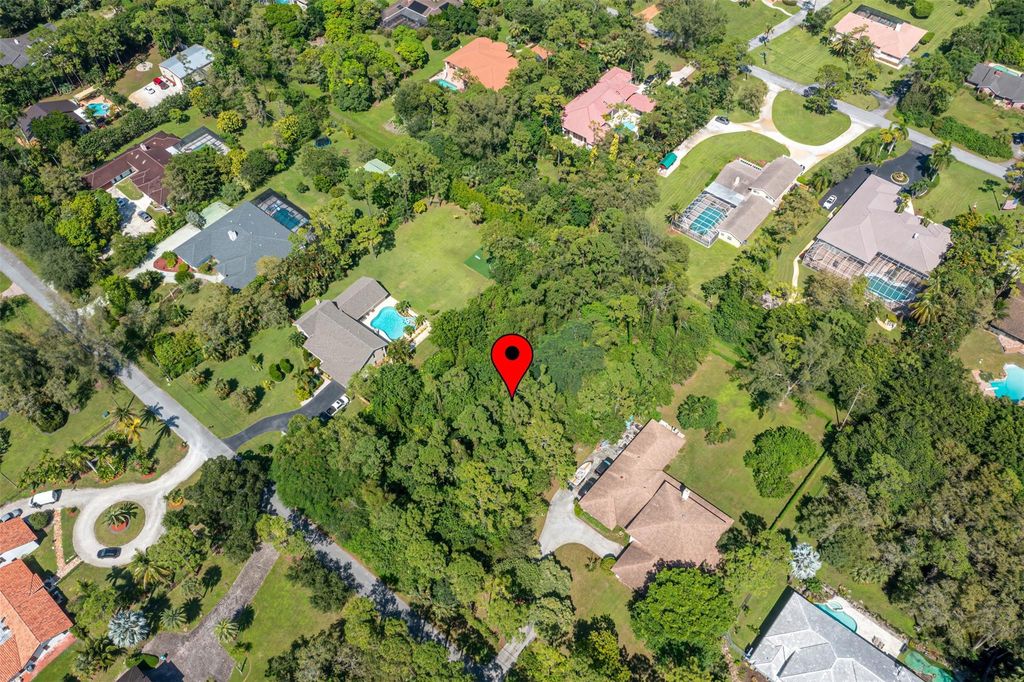 Photo of 6002 NW 66 Avenue, Parkland, FL 33067 (MLS # F10403990)