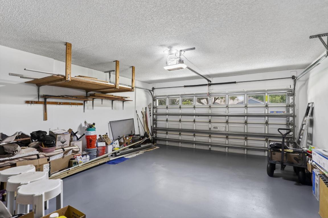 PINE RIDGE - Residential