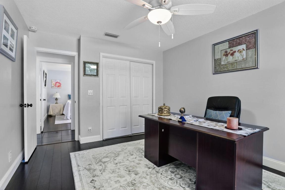 PINE RIDGE - Residential