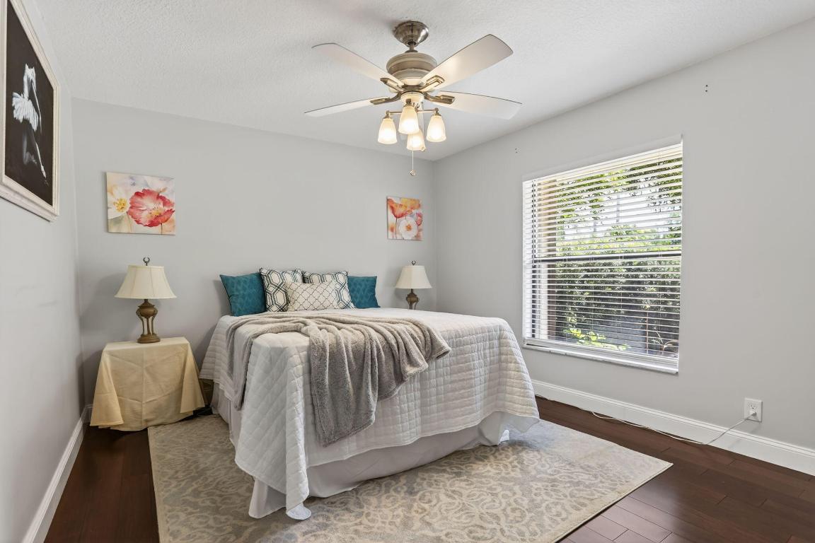 PINE RIDGE - Residential