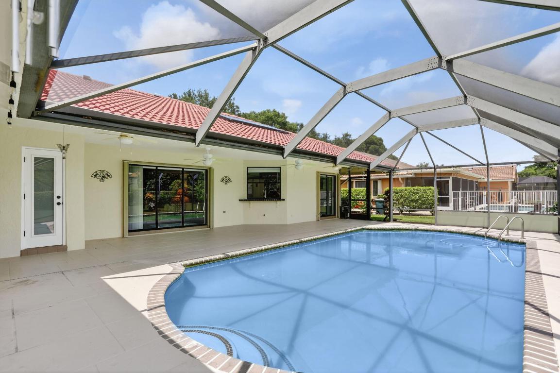 PINE RIDGE - Residential