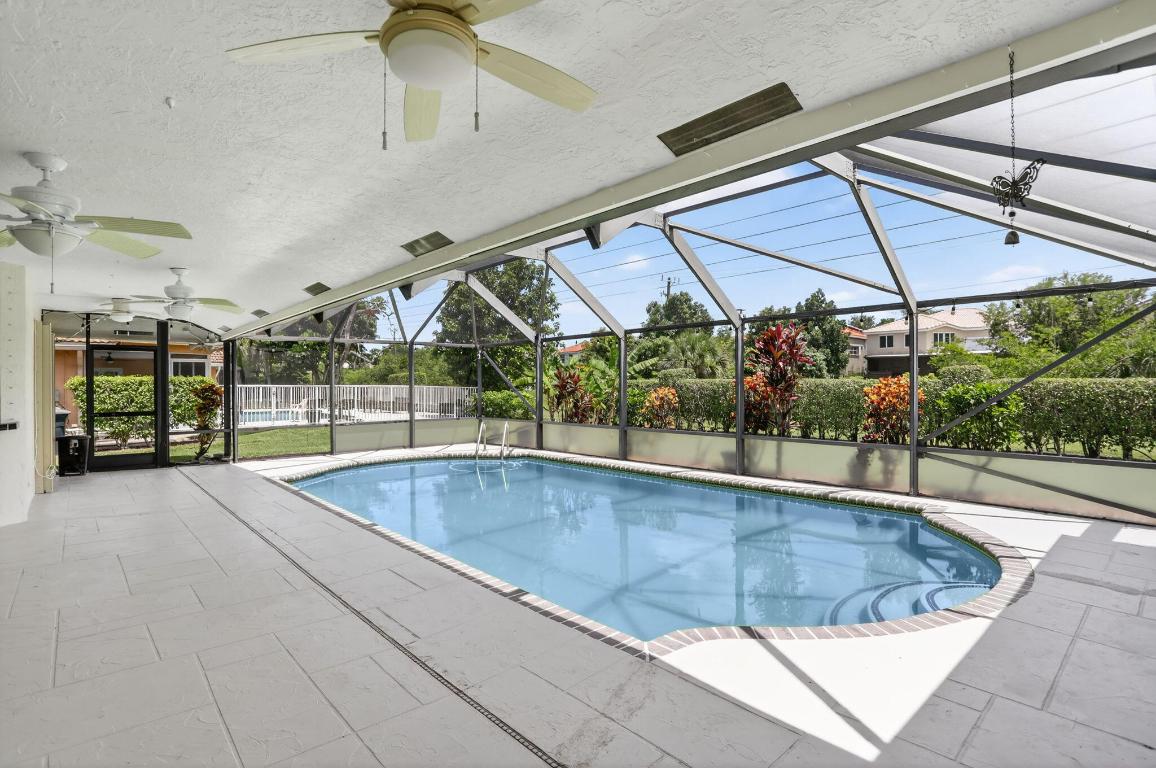 PINE RIDGE - Residential