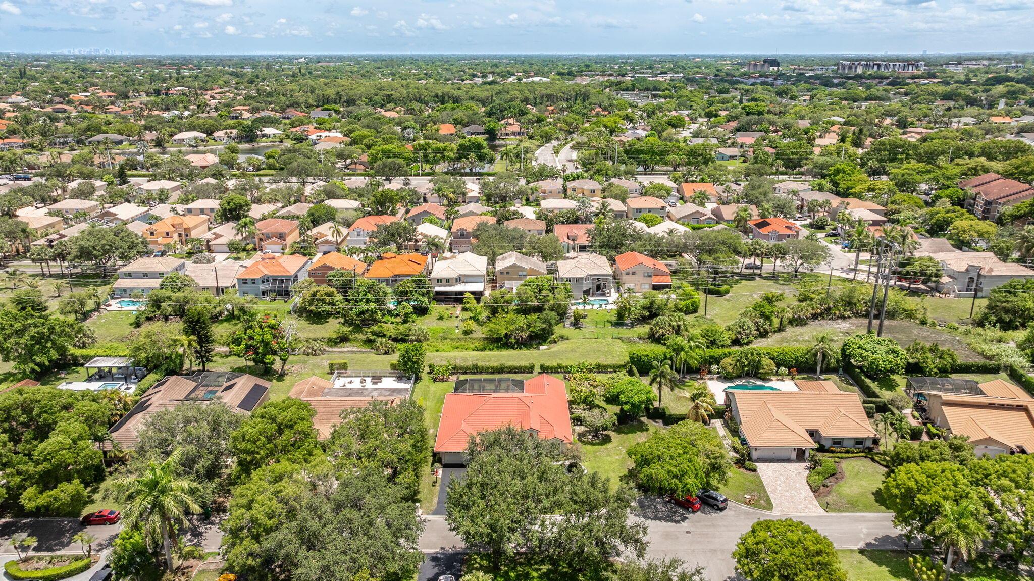PINE RIDGE - Residential