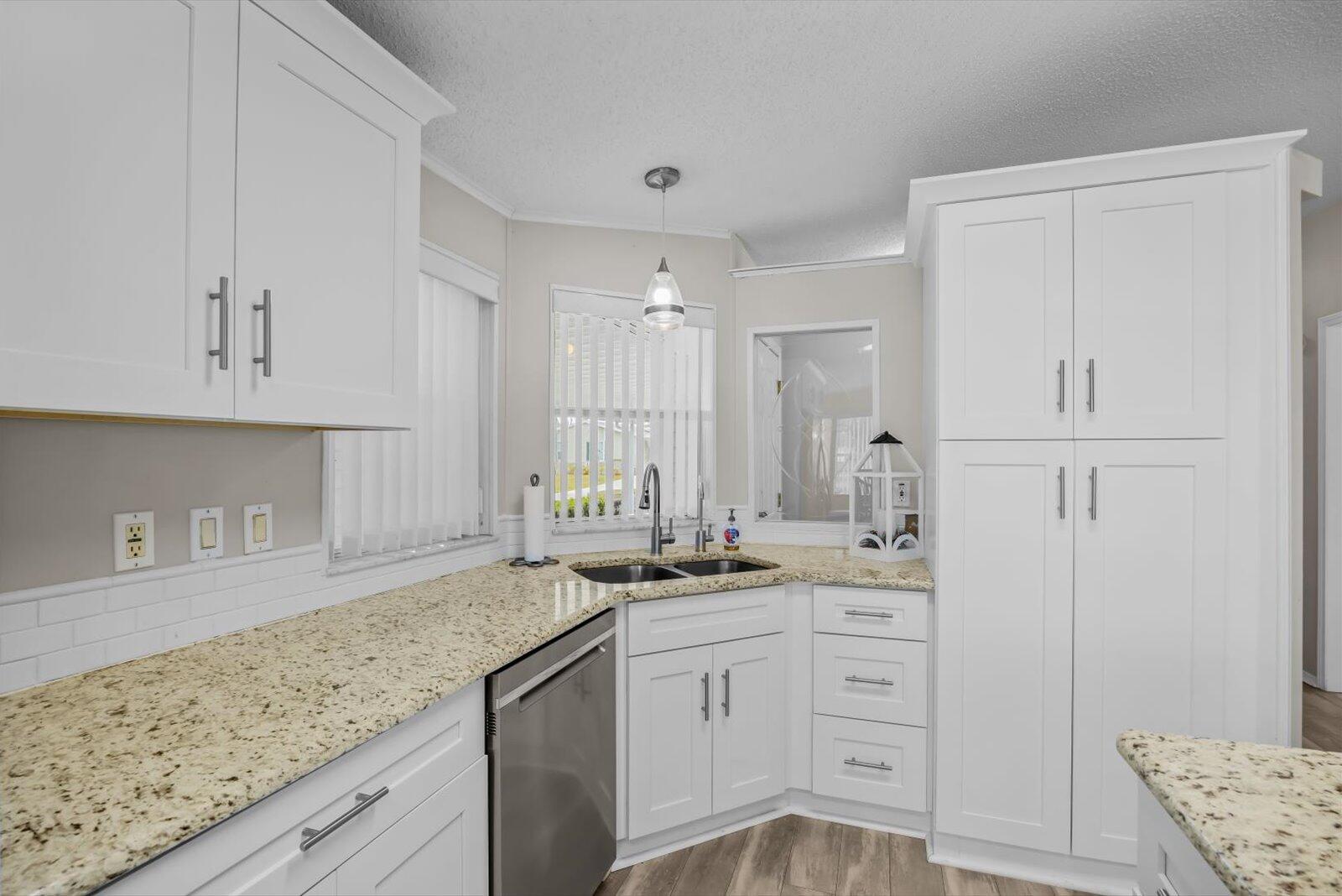 THE PRESERVE AT SAVANNA CLUB - Residential