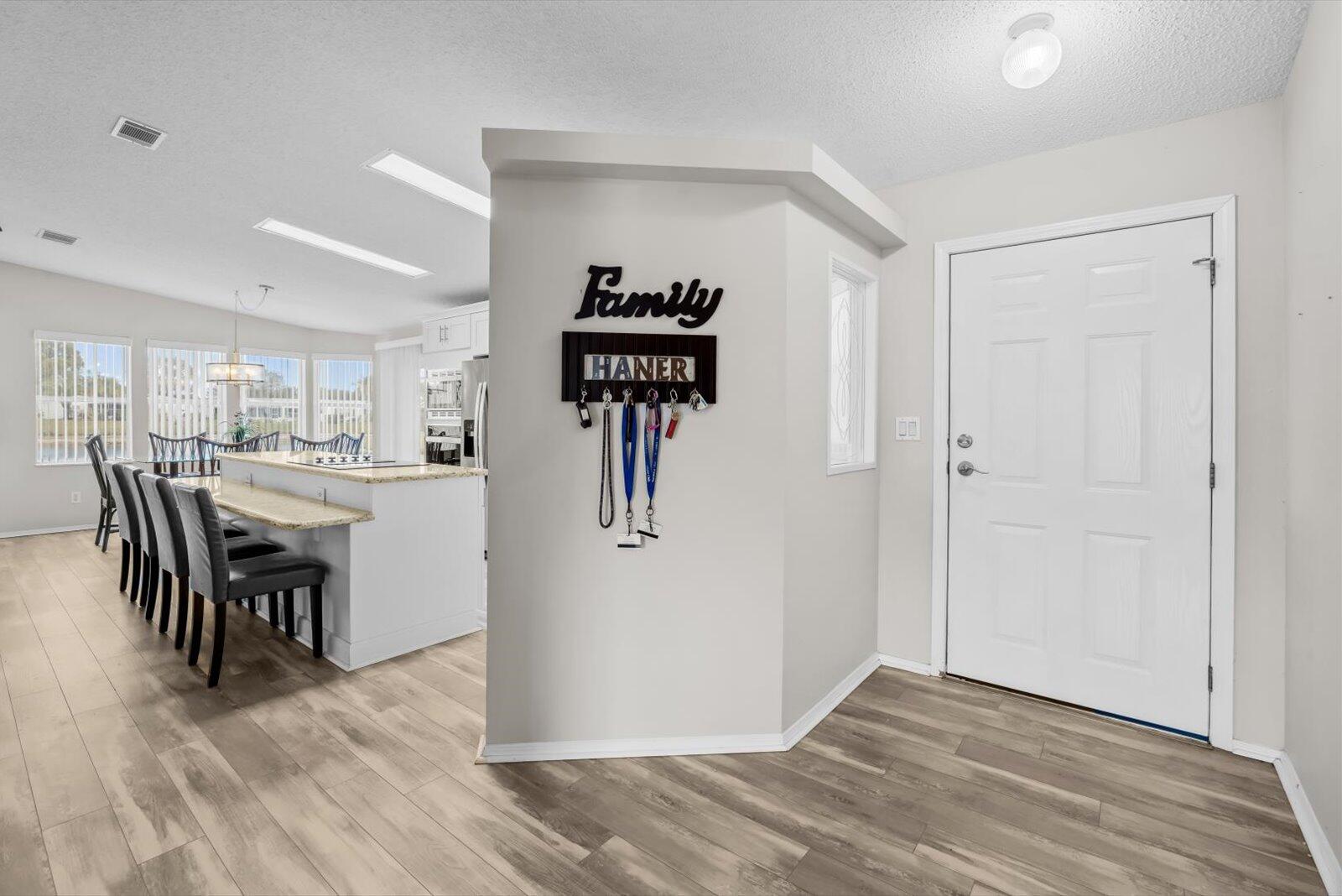 8032 Meadowlark Lane