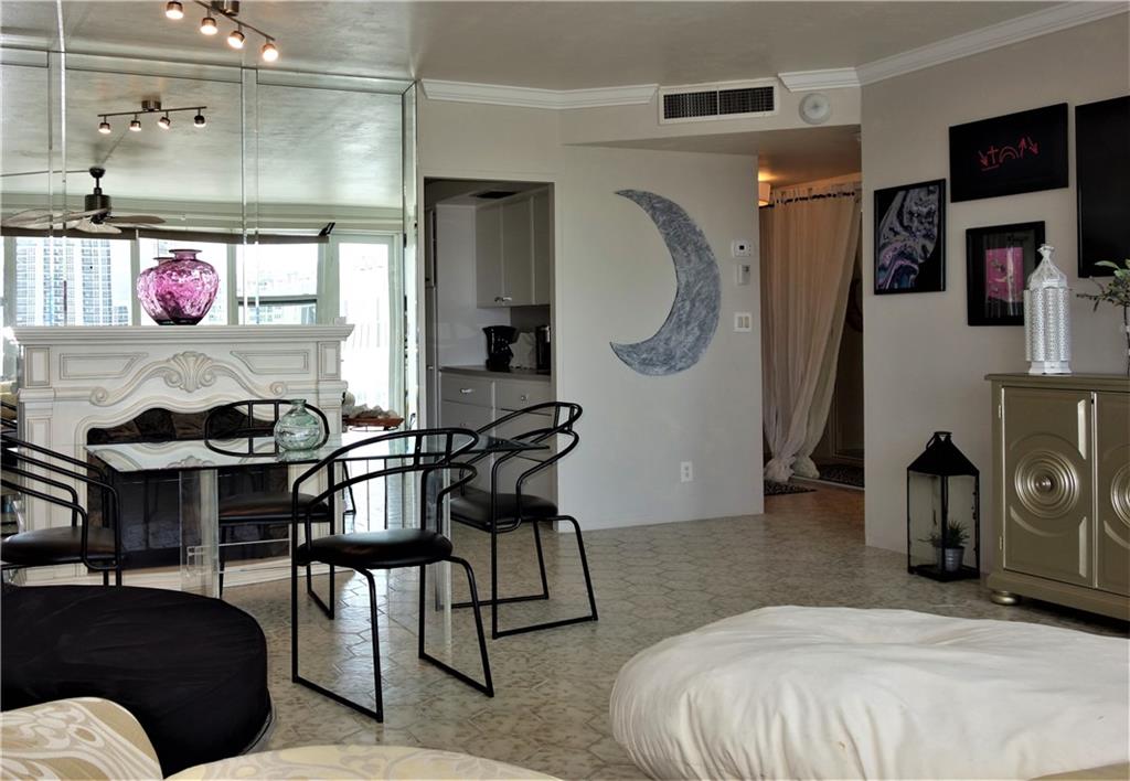 Coridge Towers East - Residential