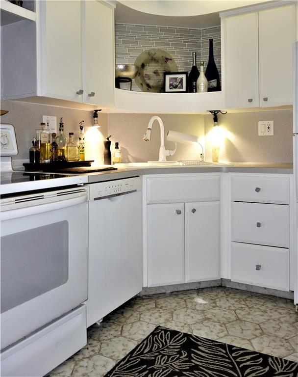 Coridge Towers East - Residential