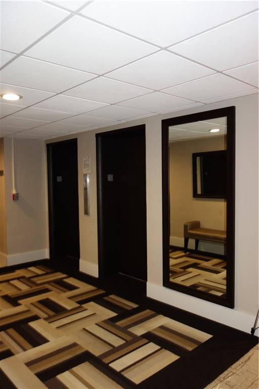 Coridge Towers East - Residential