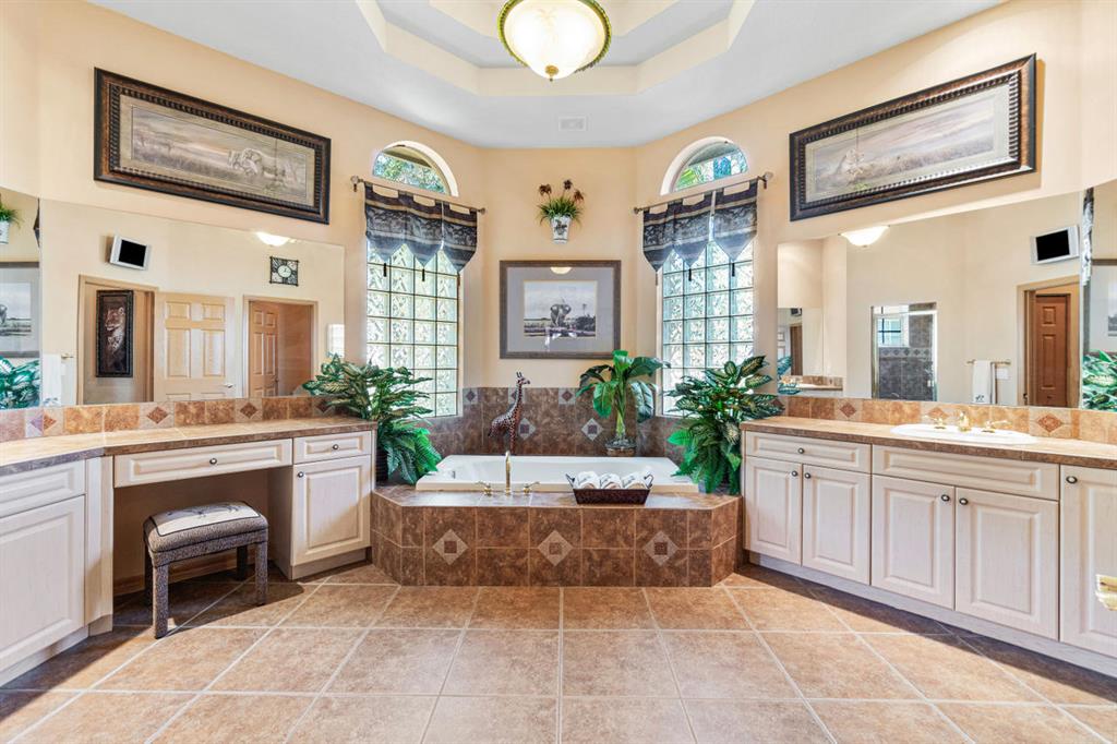 LAGO PLANTATION - Residential