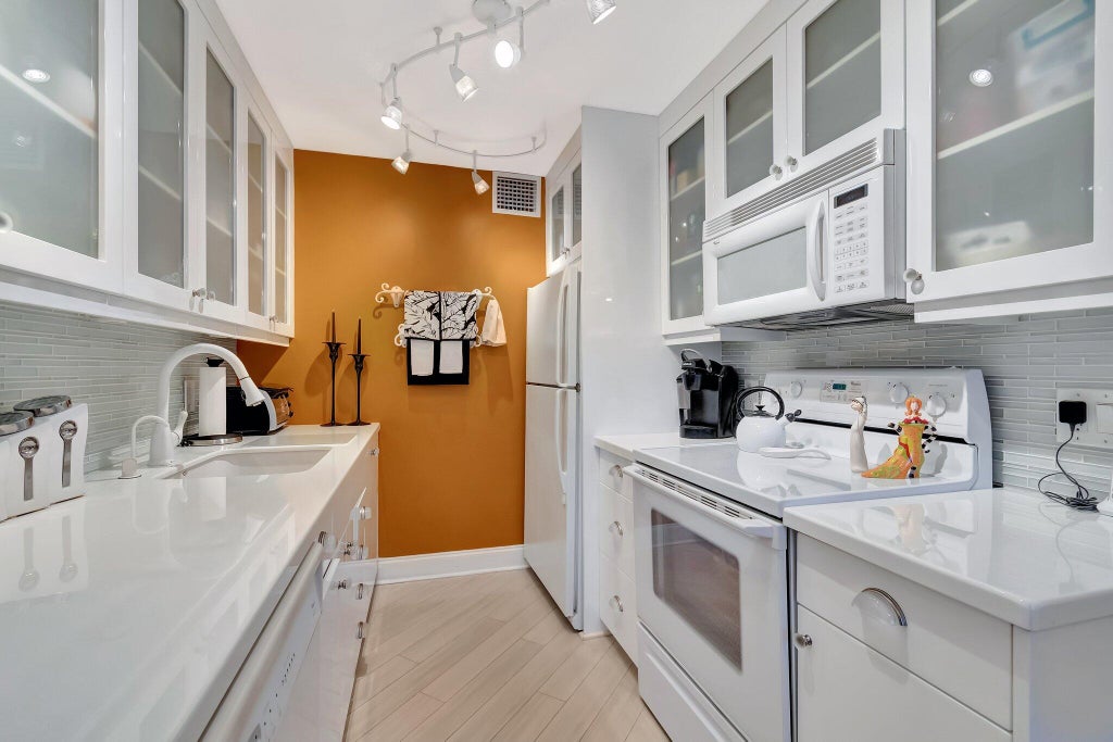 Photo of 2026 Cornwall B, Boca Raton, FL 33434 (MLS # R11125665)