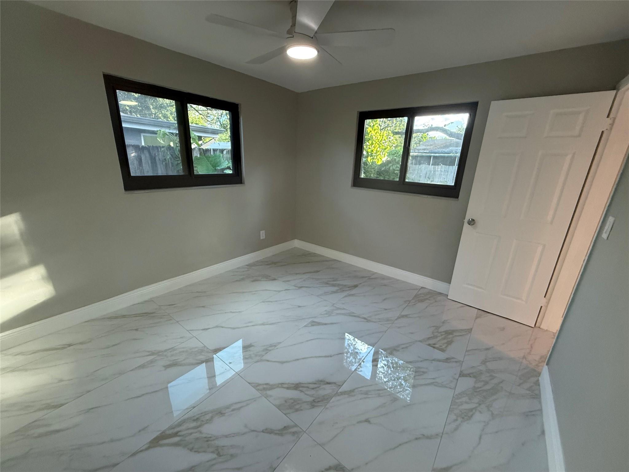 4650 SW 25th Ter