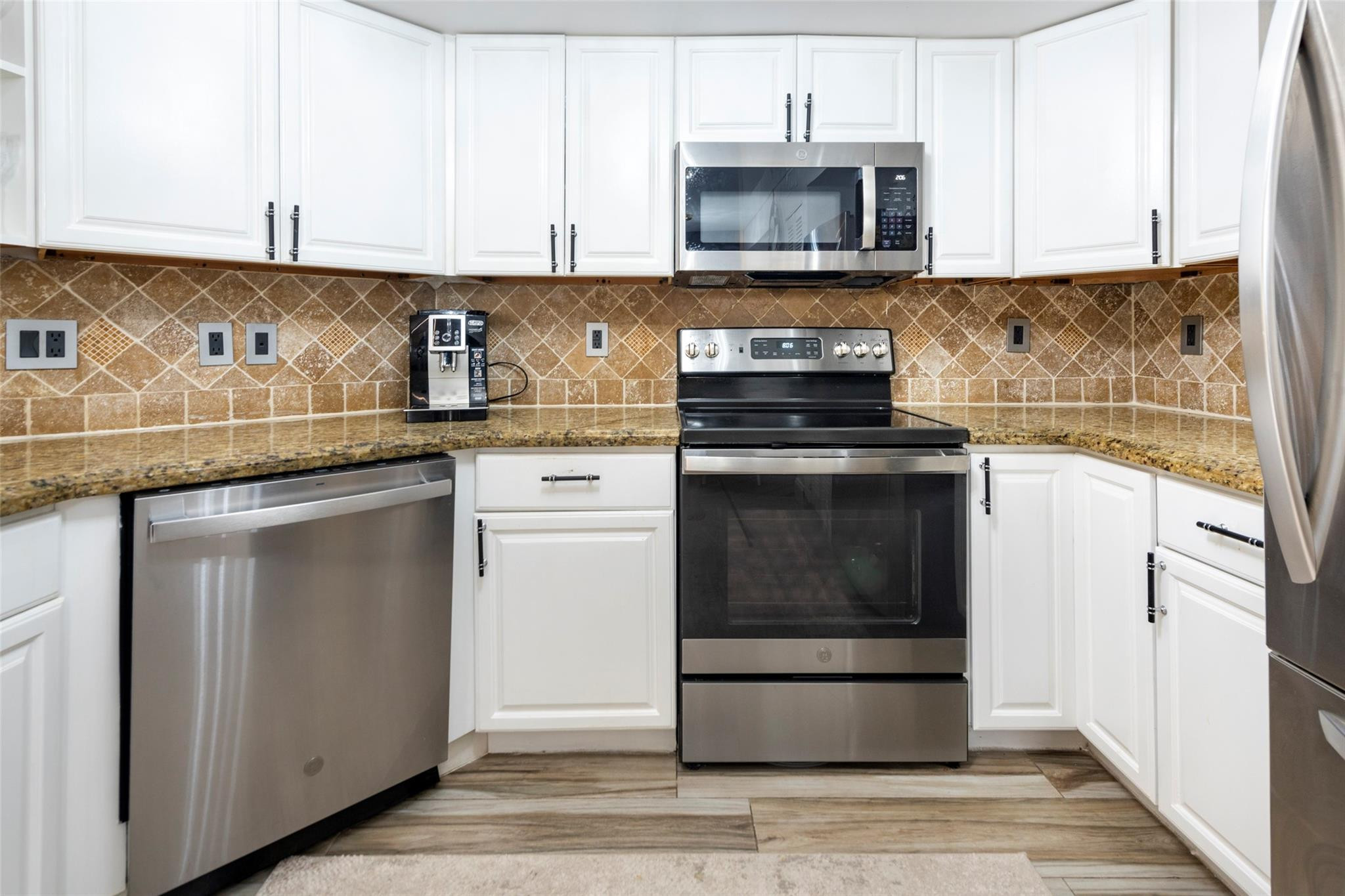 PARAGON PLANTATION CONDO - Residential