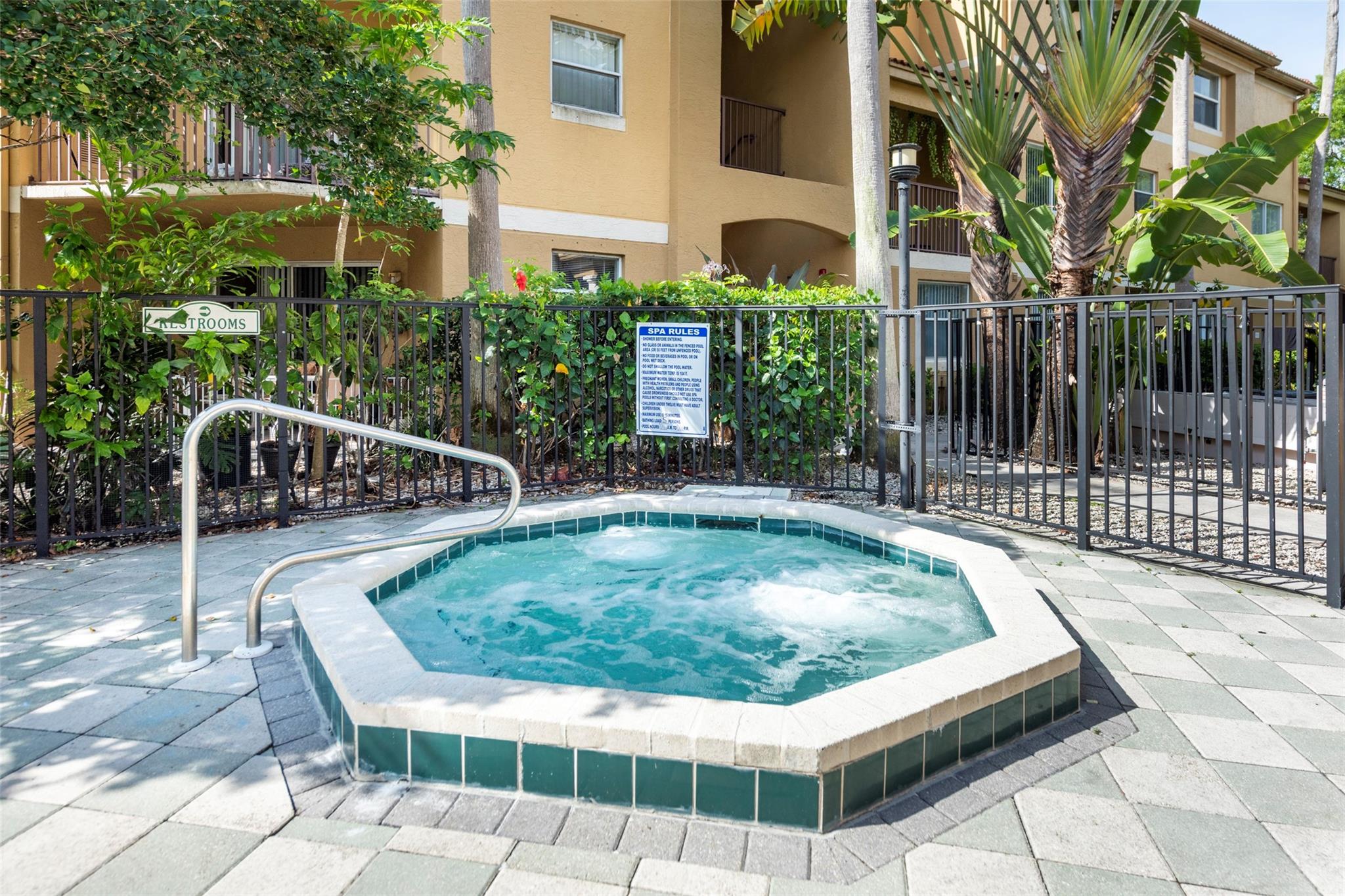 PARAGON PLANTATION CONDO - Residential