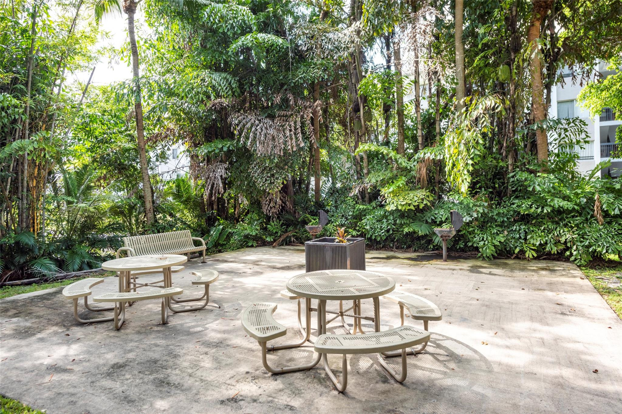 PARAGON PLANTATION CONDO - Residential