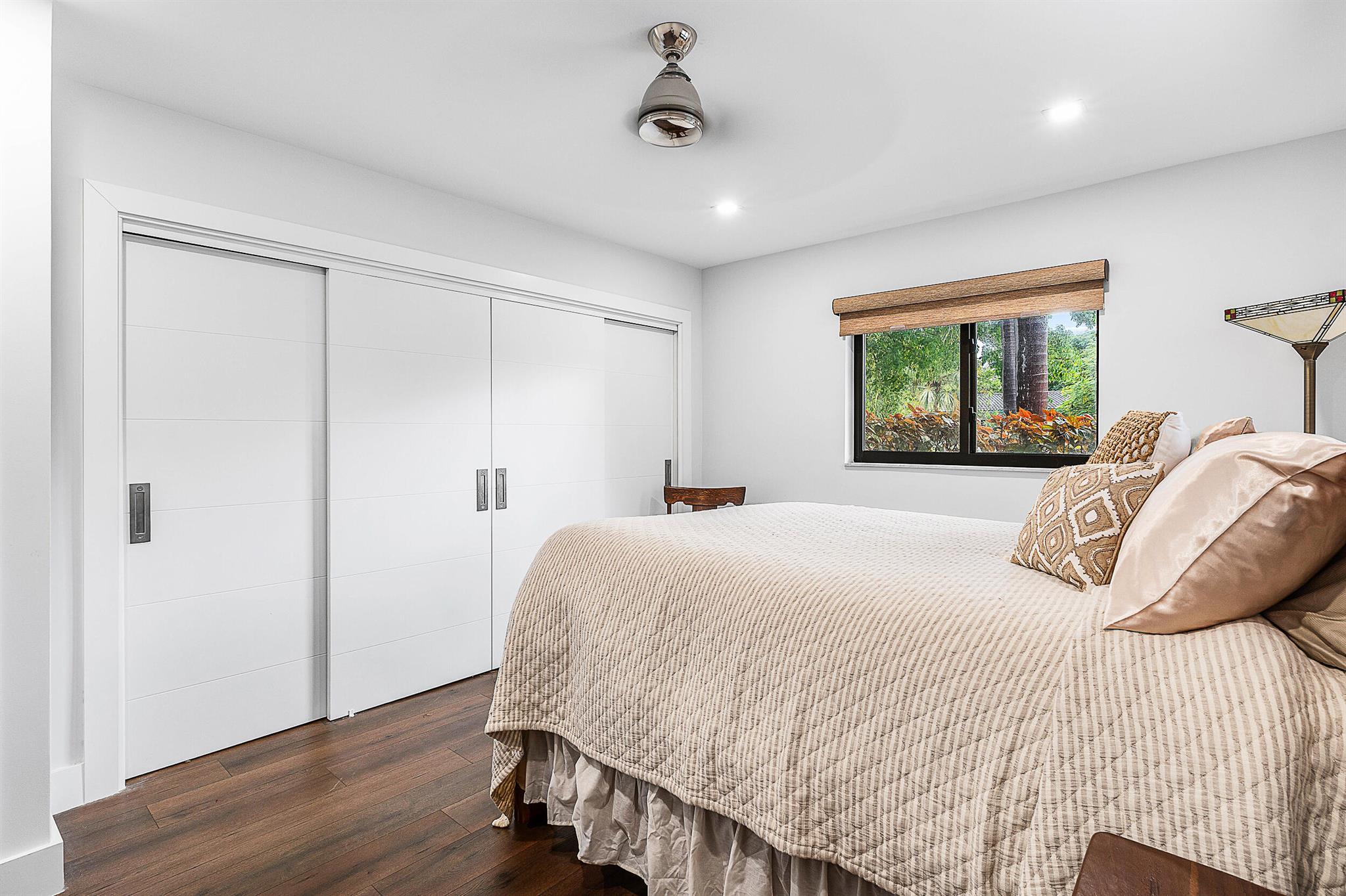 Country Club Isles - Residential