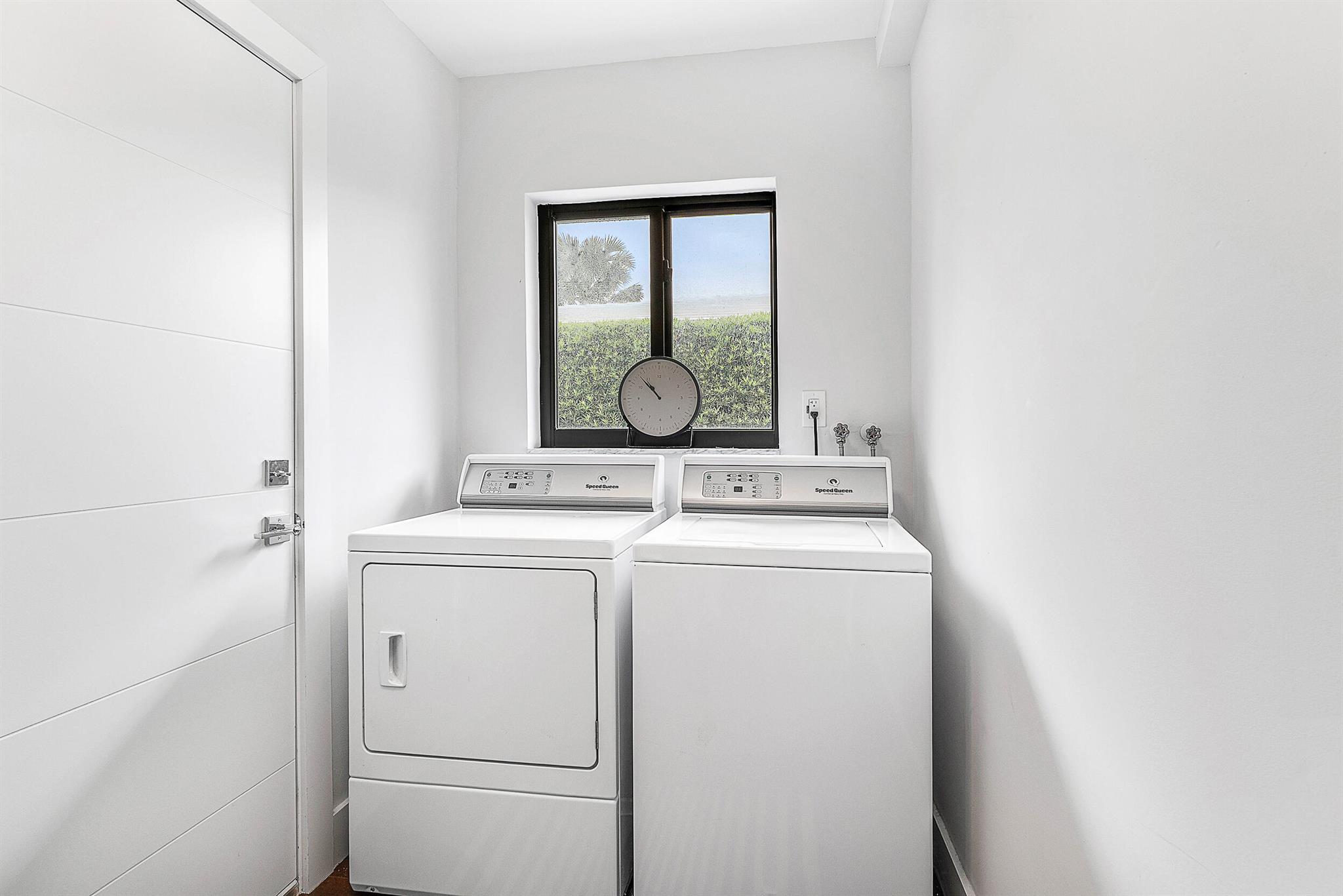 Country Club Isles - Residential