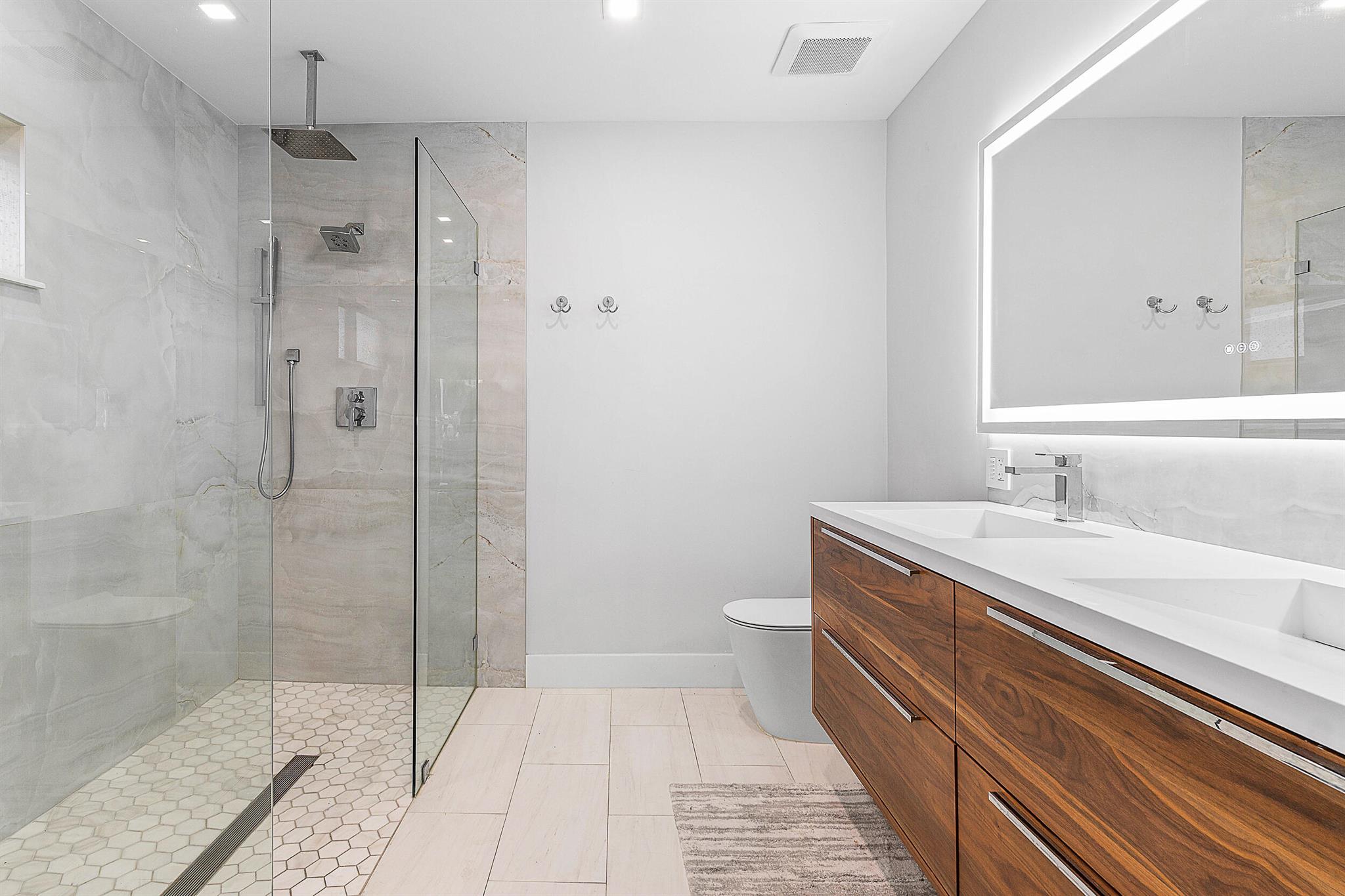 Country Club Isles - Residential