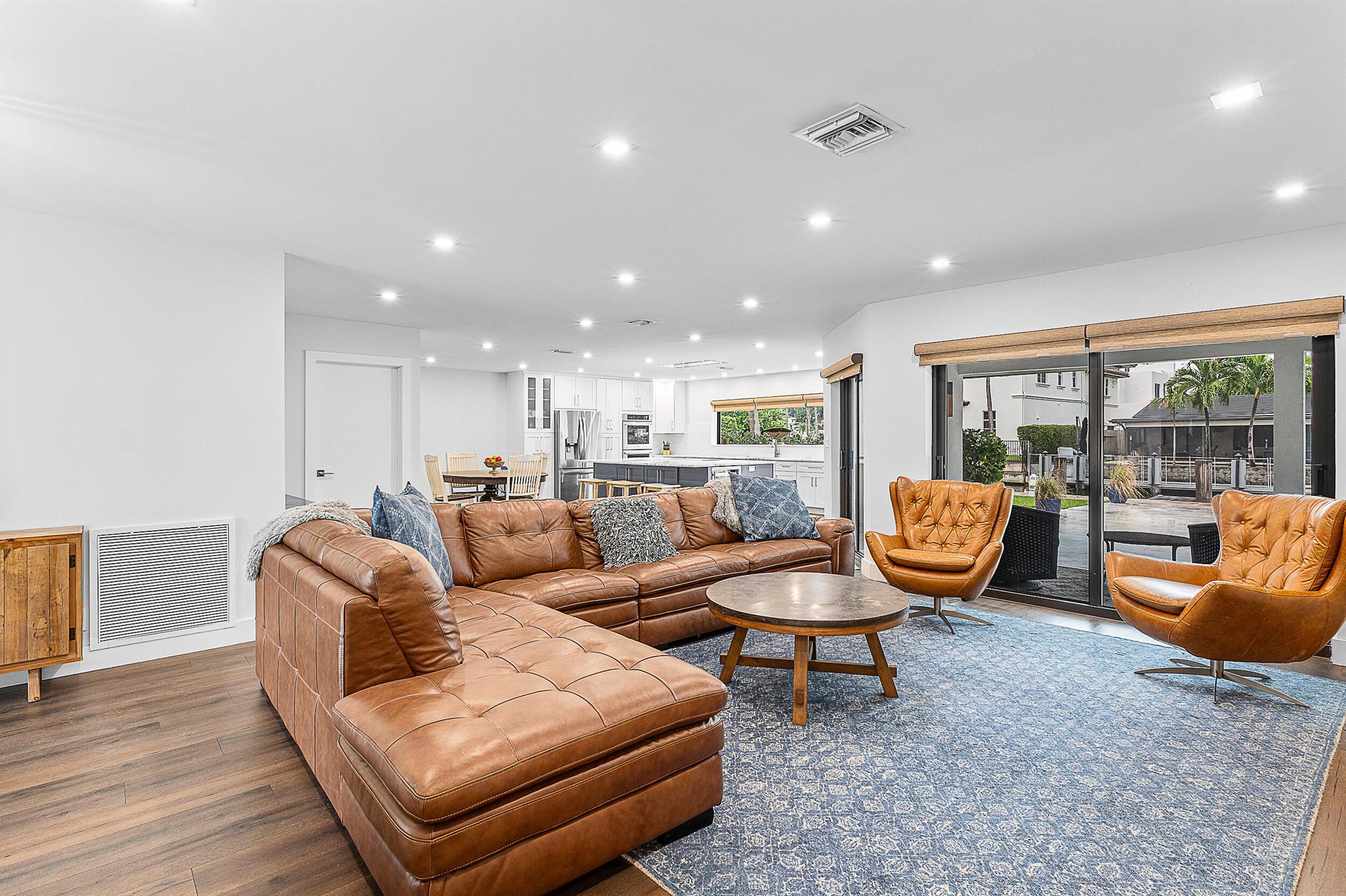 Country Club Isles - Residential