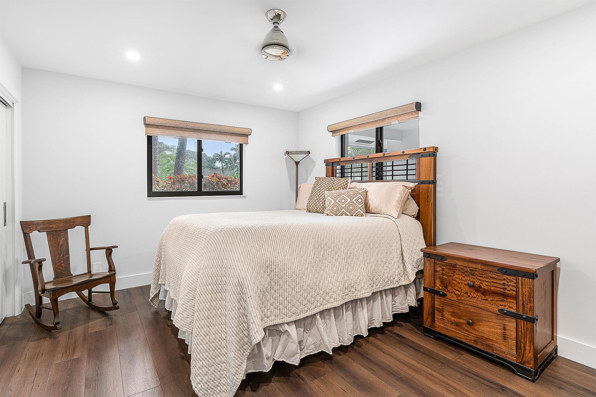 Country Club Isles - Residential