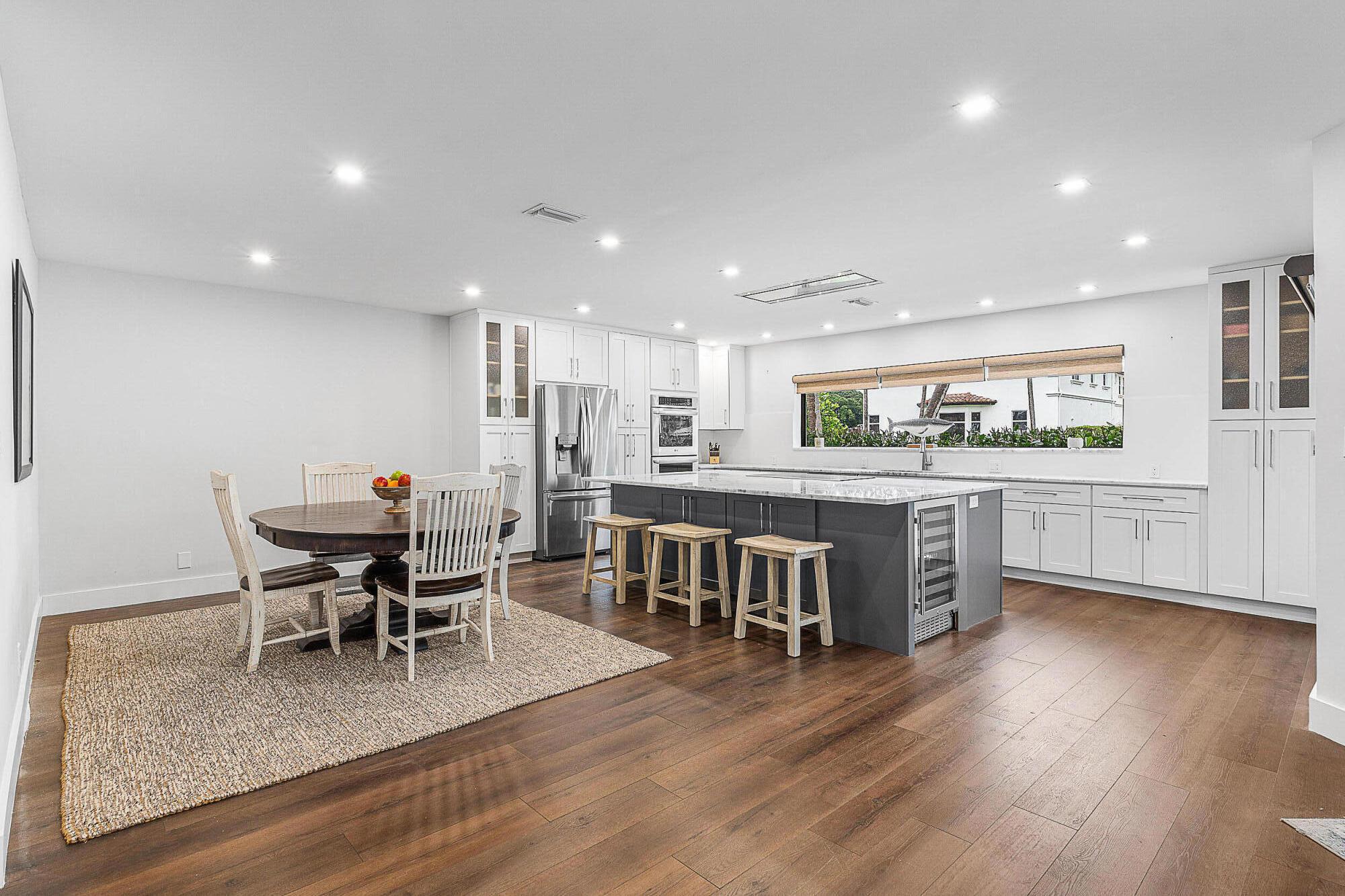 1250 NE 27th Terrace