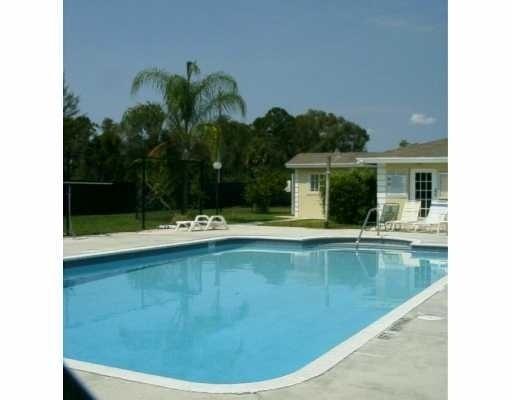 PALM BEACH TRACE - Residential