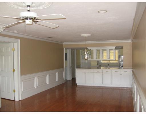 PALM BEACH TRACE - Residential