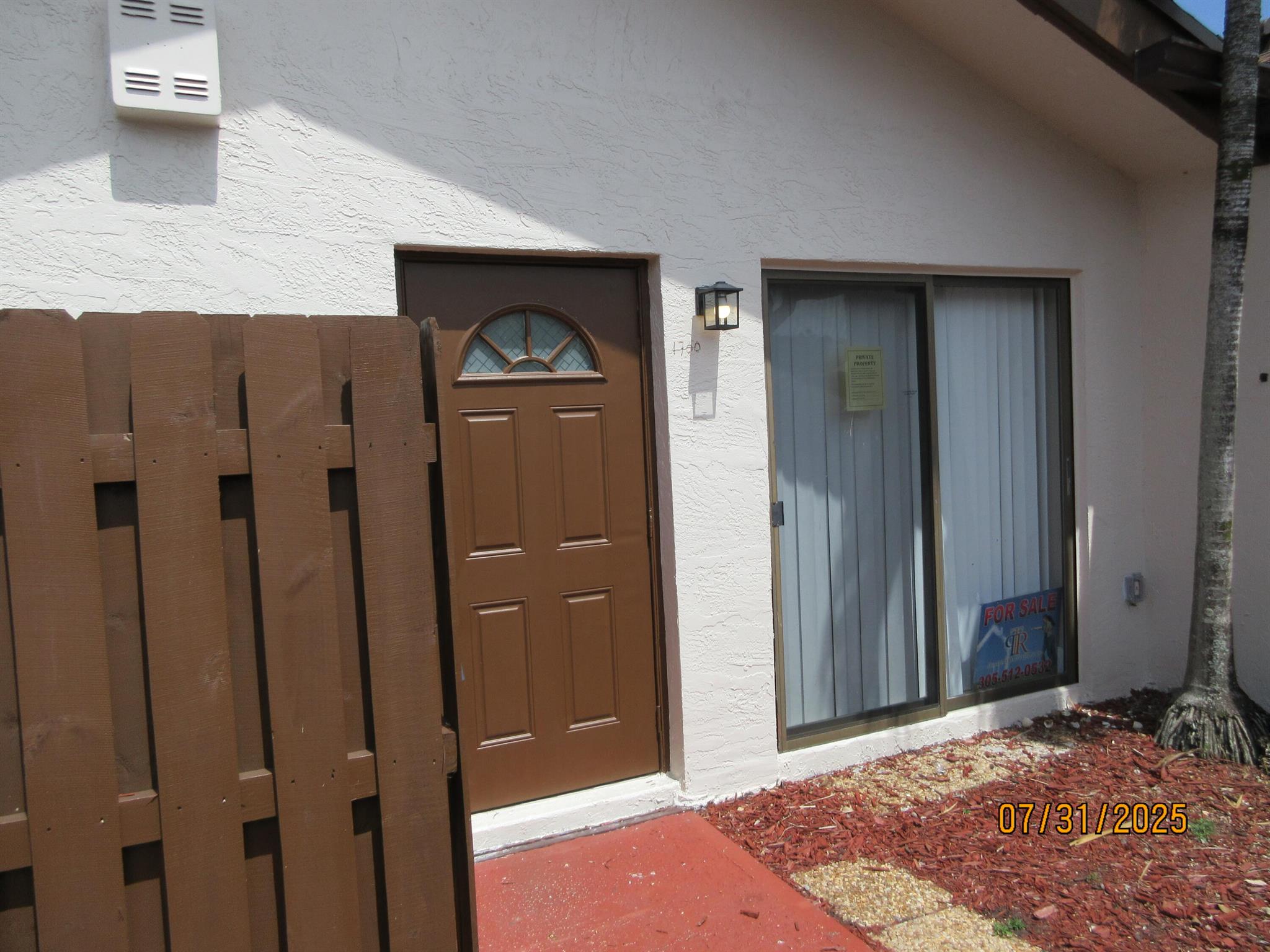 OMEGA VILLAS 3 CONDO - Residential