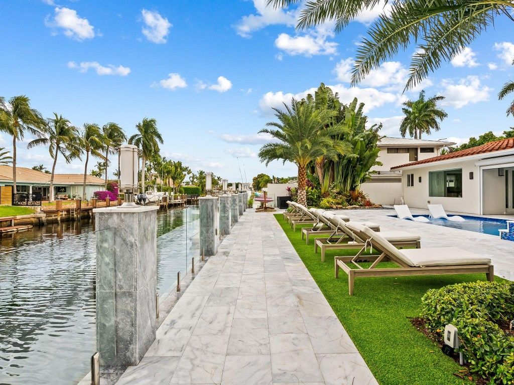 Photo of 2811 NE 55th Place, Fort Lauderdale, FL 33308 (MLS # F10545276)