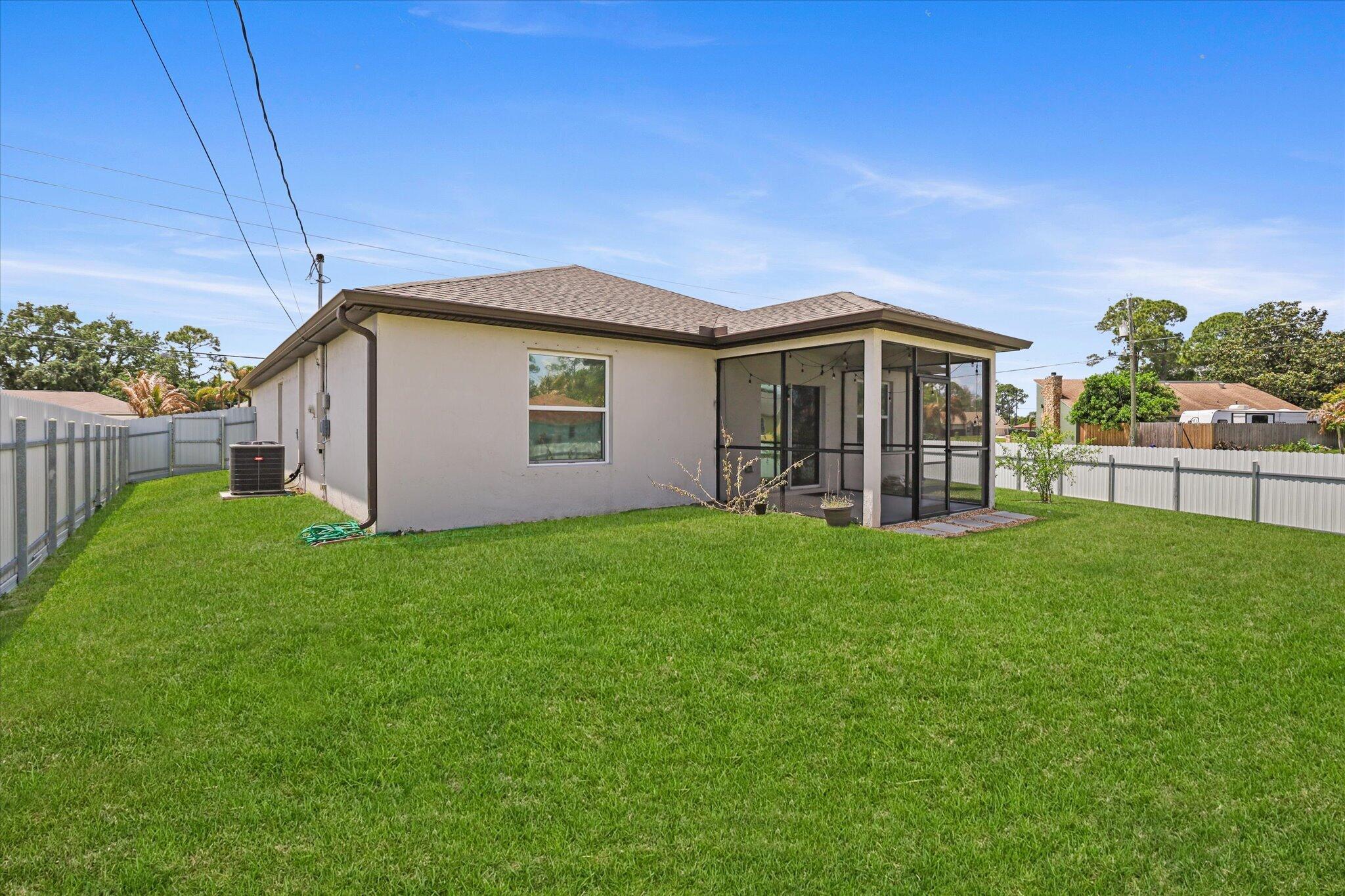 PORT ST LUCIE SECTION 20 - Residential