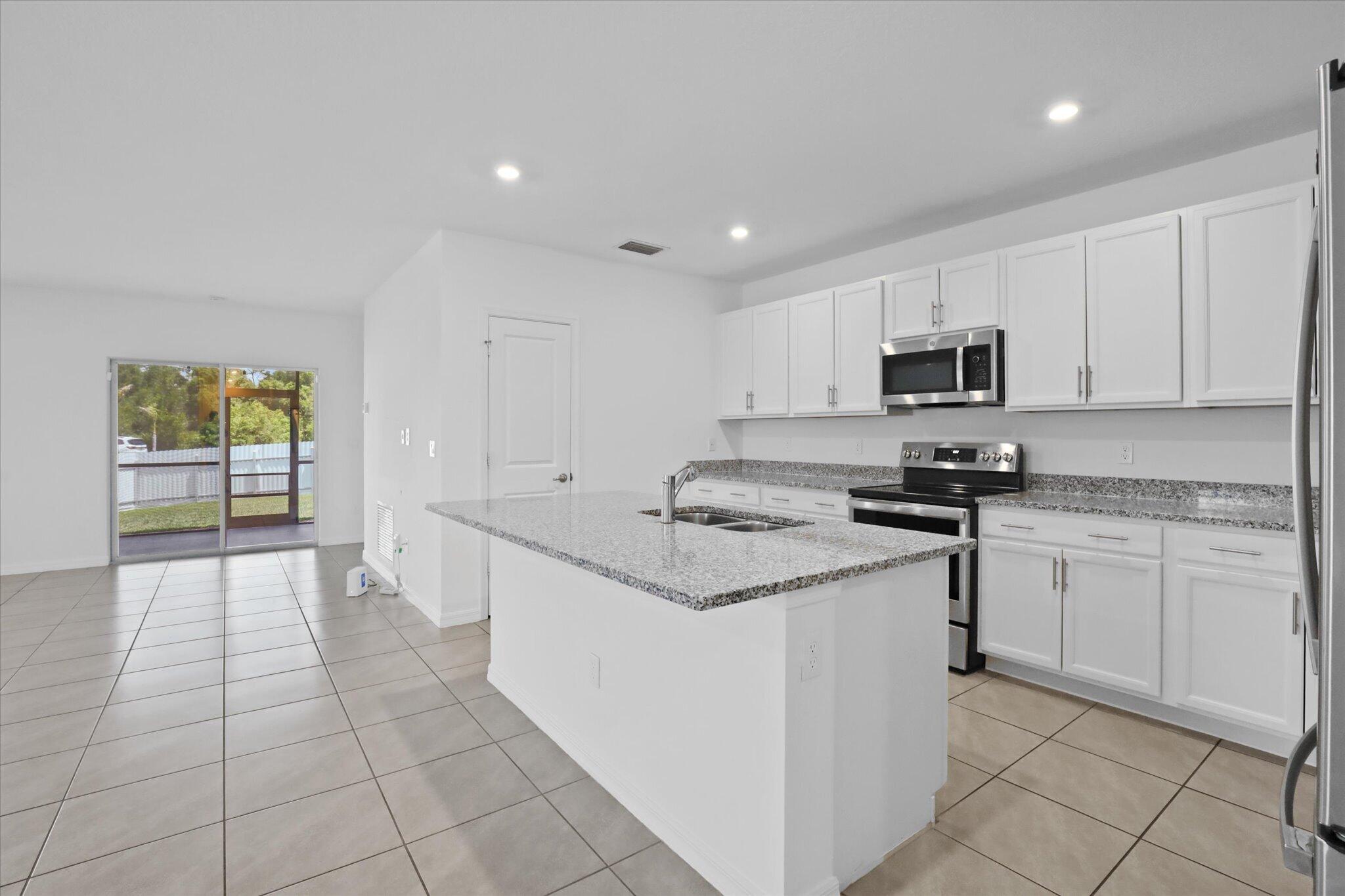 PORT ST LUCIE SECTION 20 - Residential