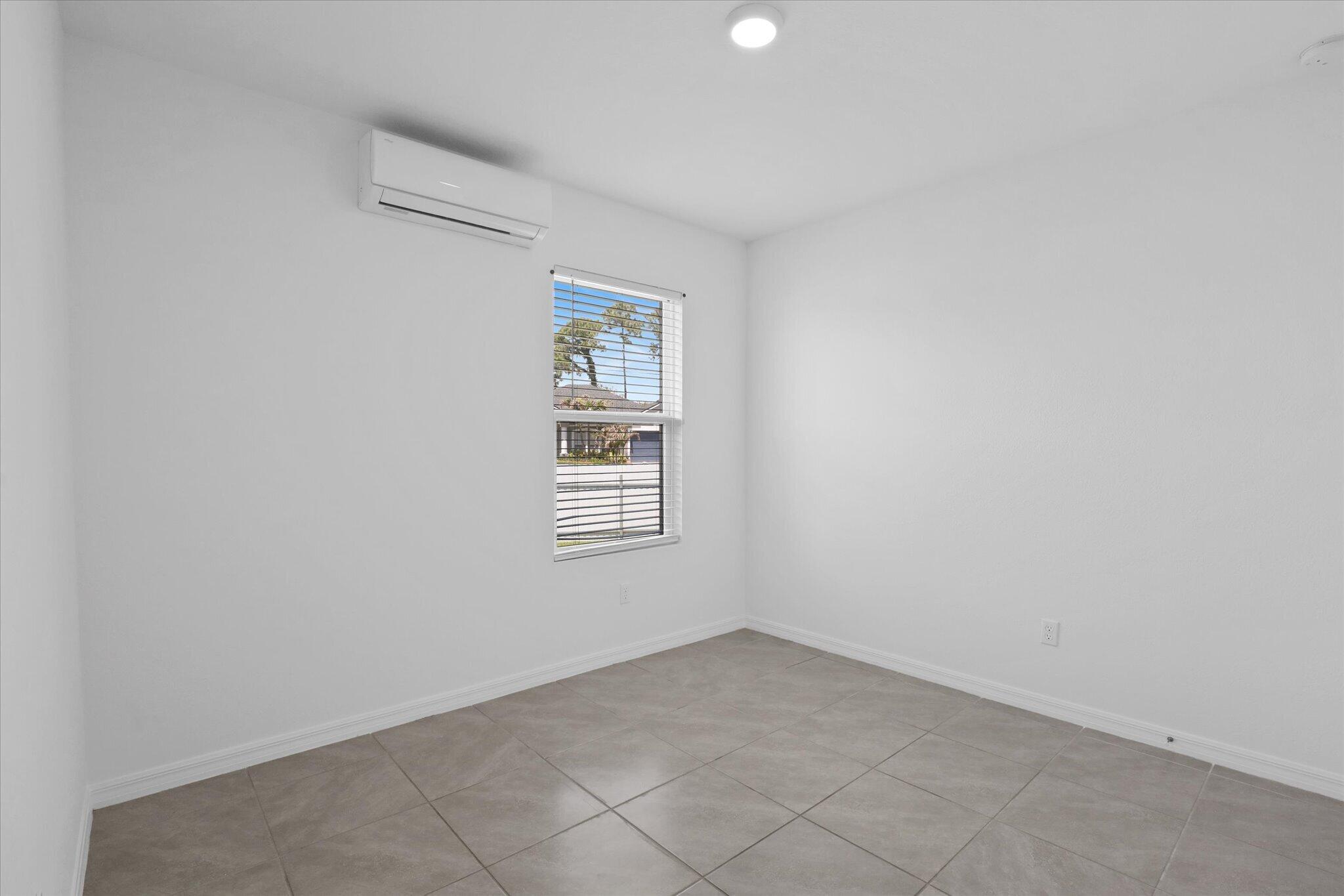 PORT ST LUCIE SECTION 20 - Residential