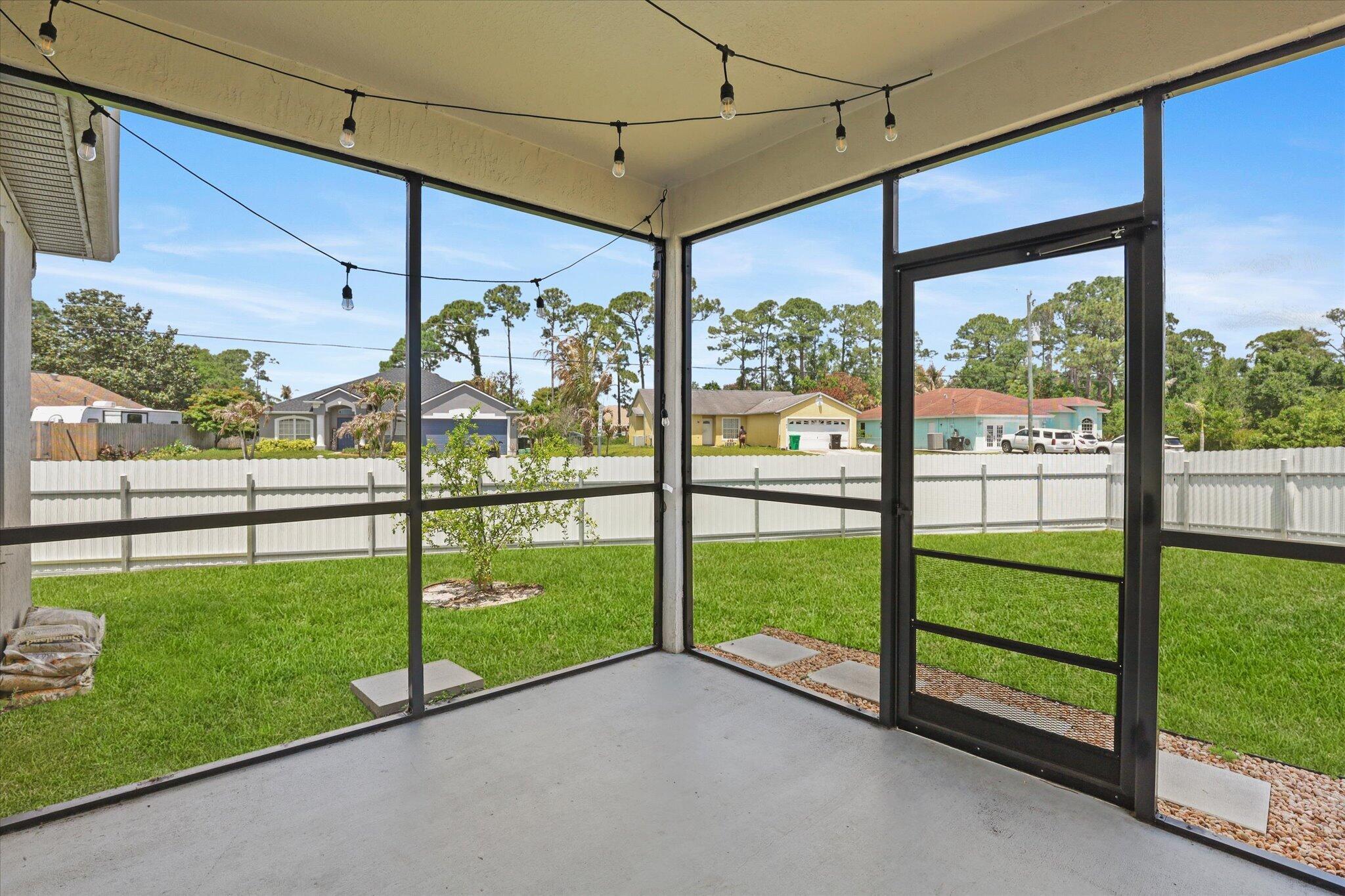 PORT ST LUCIE SECTION 20 - Residential