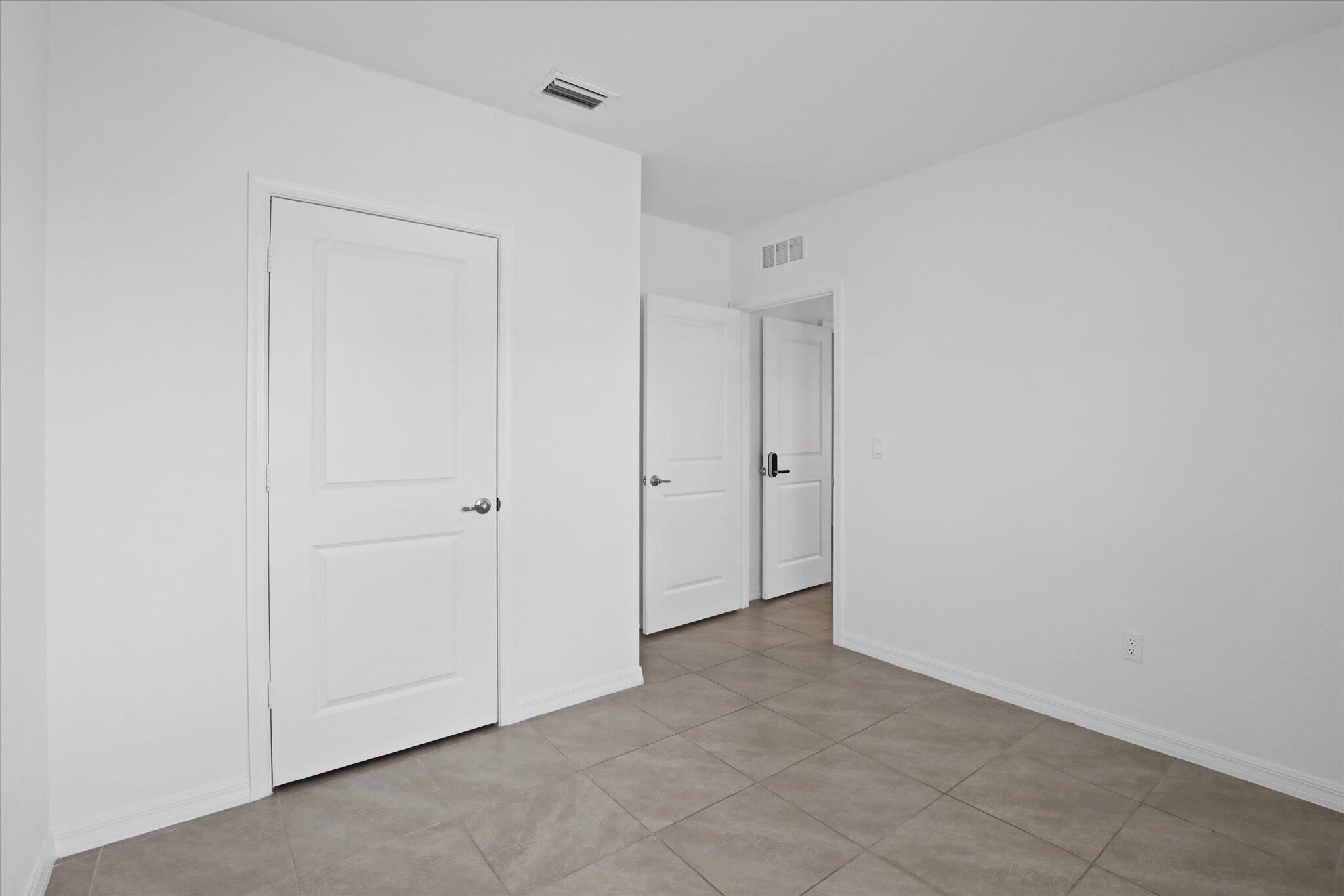 PORT ST LUCIE SECTION 20 - Residential