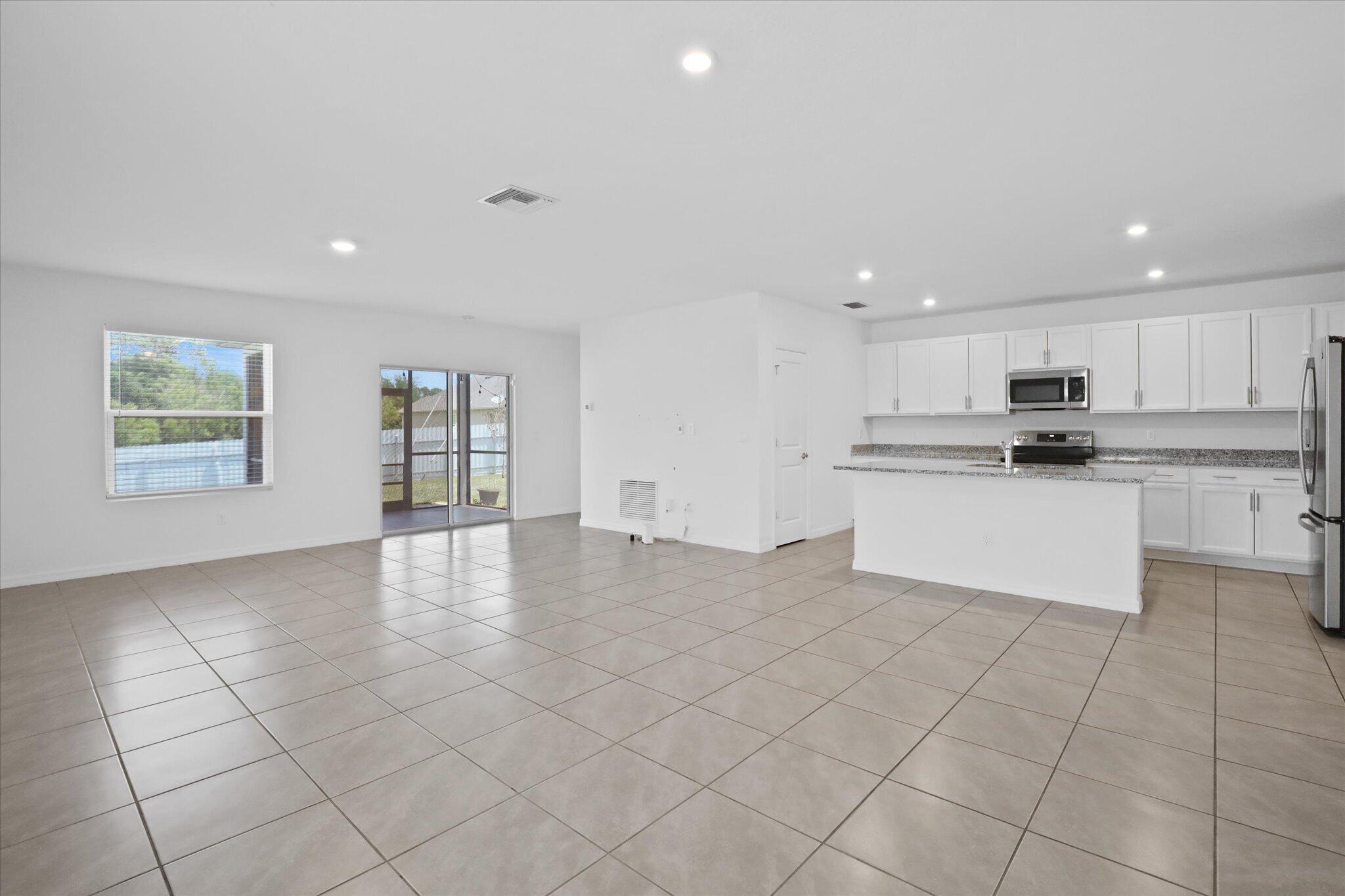 PORT ST LUCIE SECTION 20 - Residential