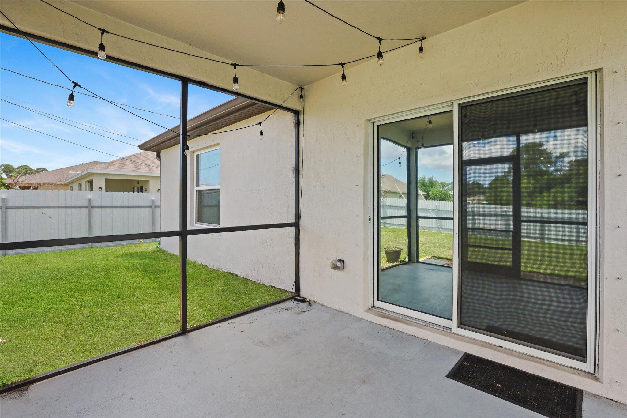 PORT ST LUCIE SECTION 20 - Residential