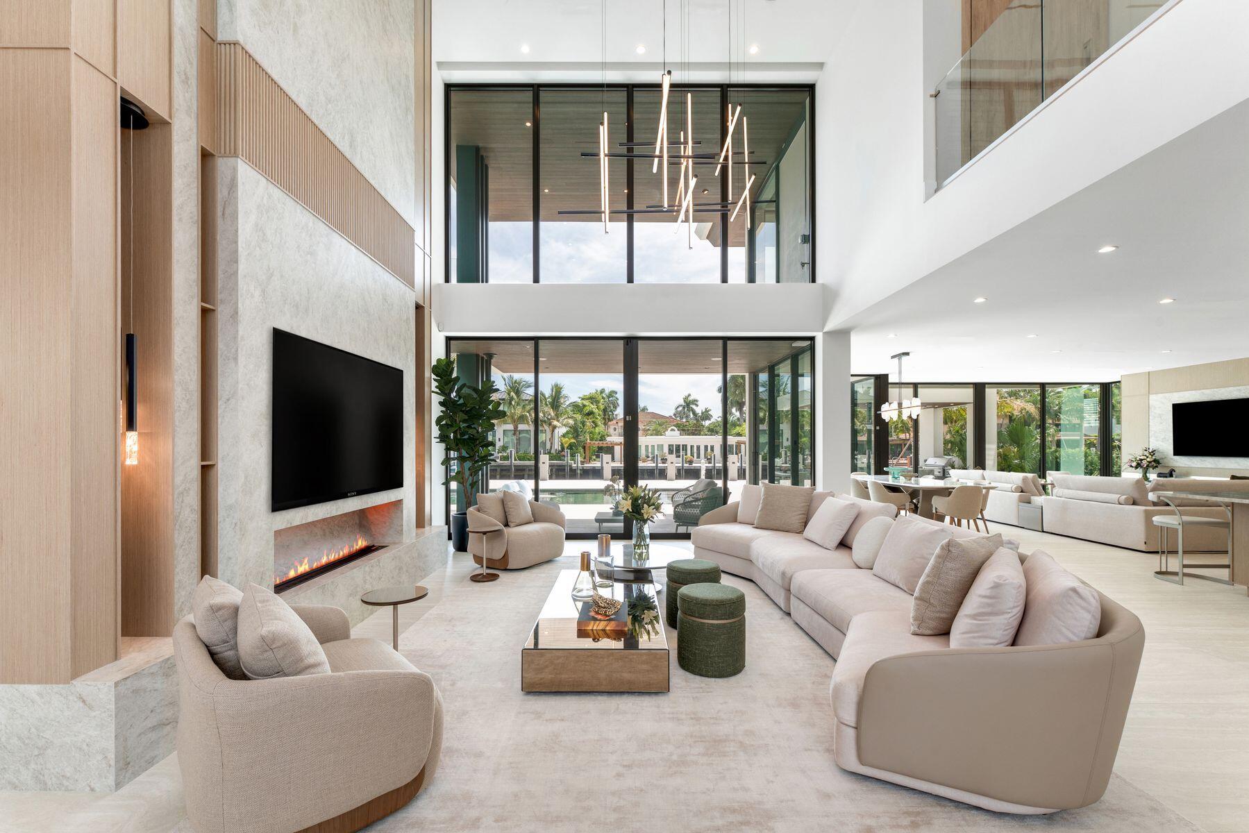 2400 Barcelona Drive