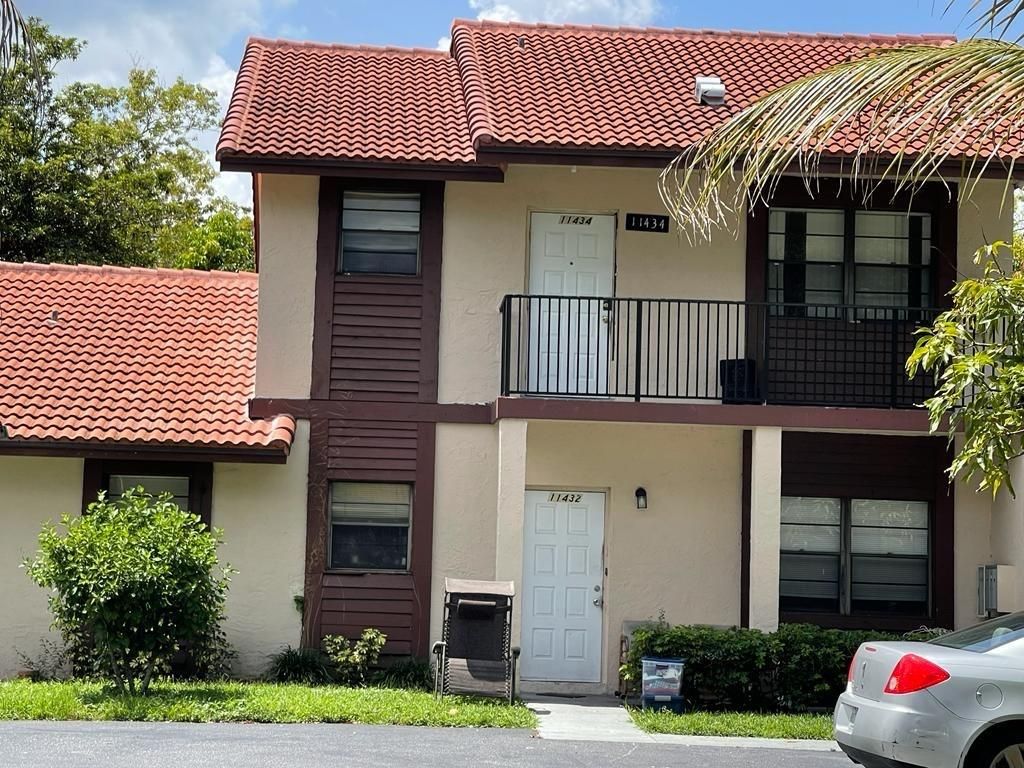 Photo of 11434 NW 42nd St #11434, Coral Springs, FL 33065 (MLS # F10373838)