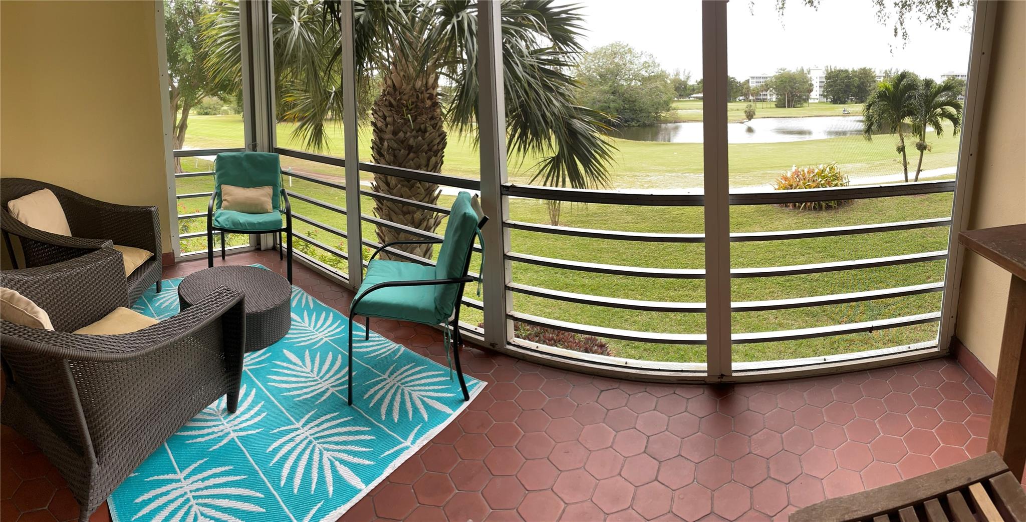 Palm Aire CC - Residential