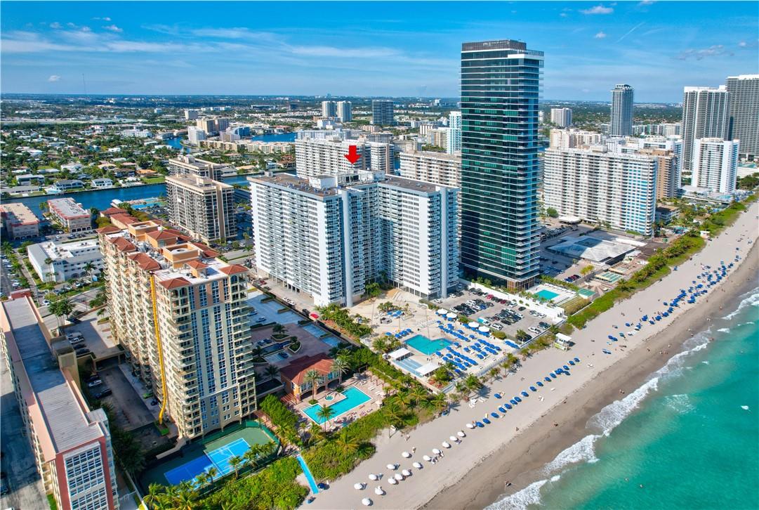 Parker Plaza - Residential Lease