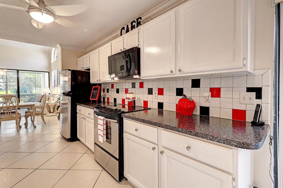 SHERWOOD FOREST - Residential