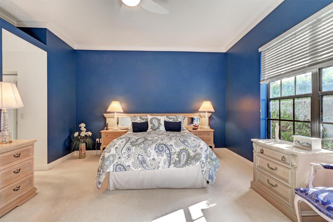 SHERWOOD FOREST - Residential