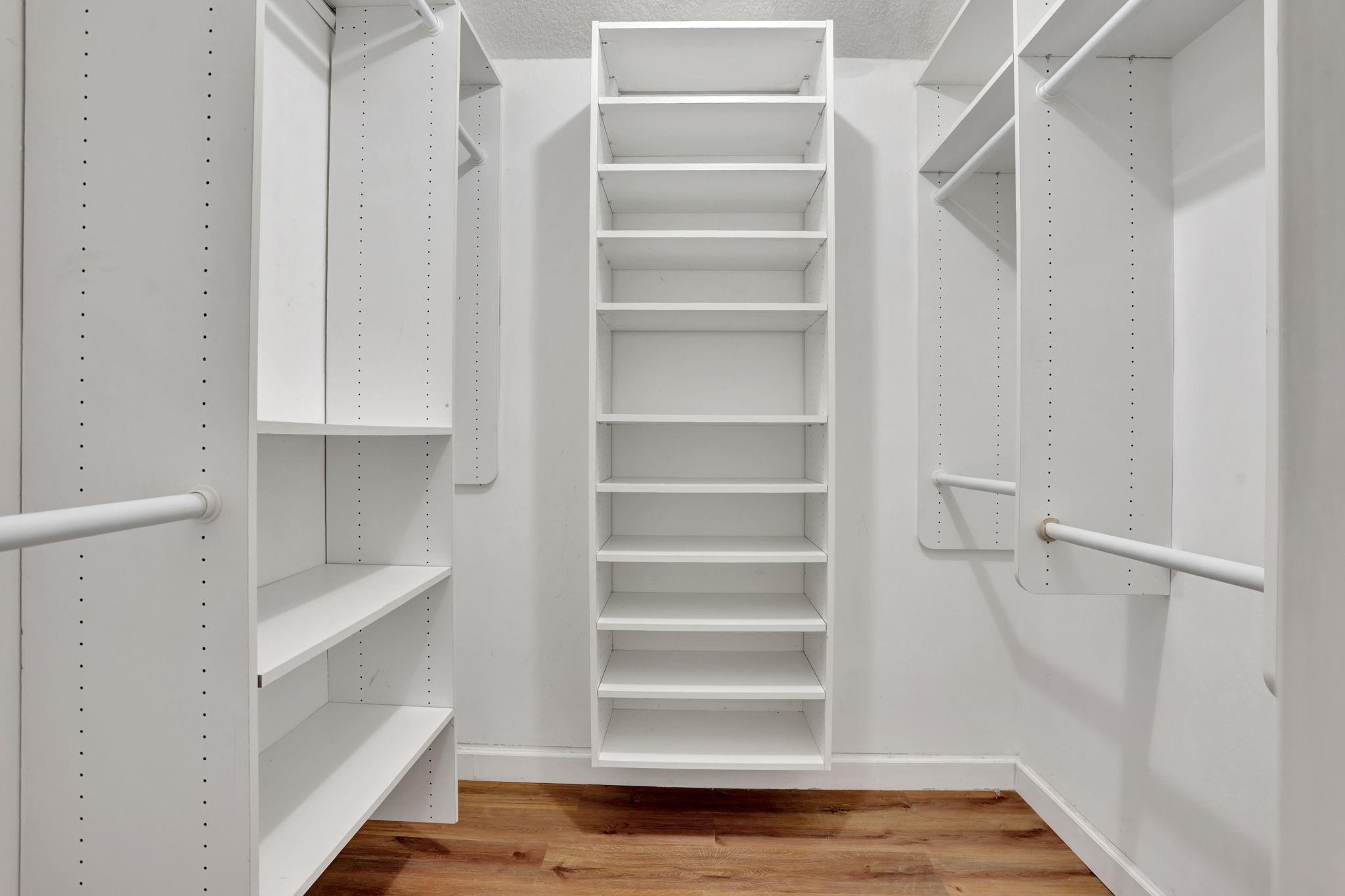 Eagle Point 127-12 B - Residential