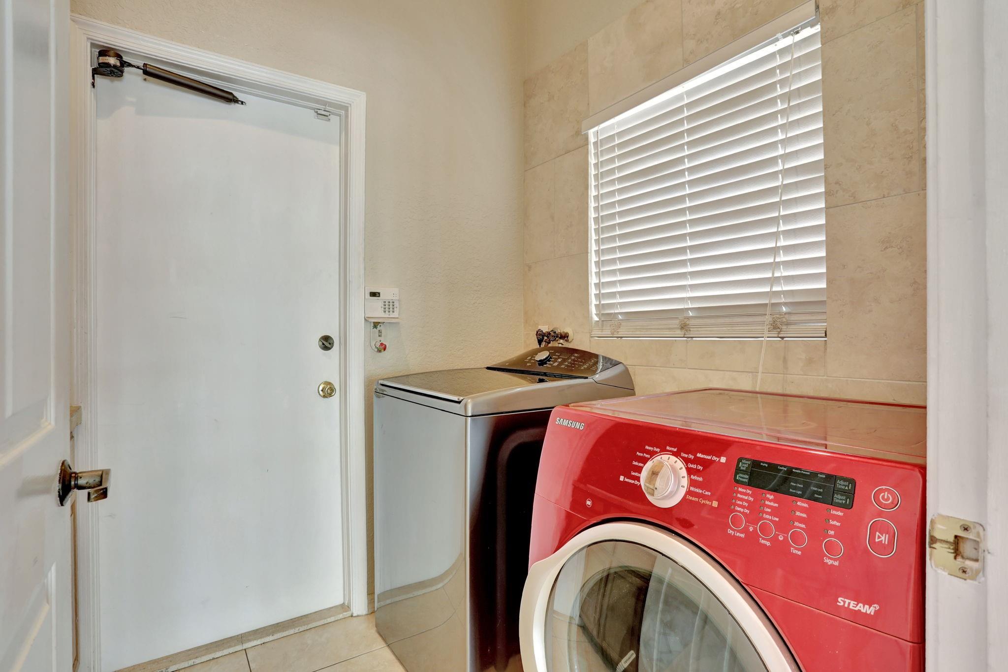 Eagle Point 127-12 B - Residential