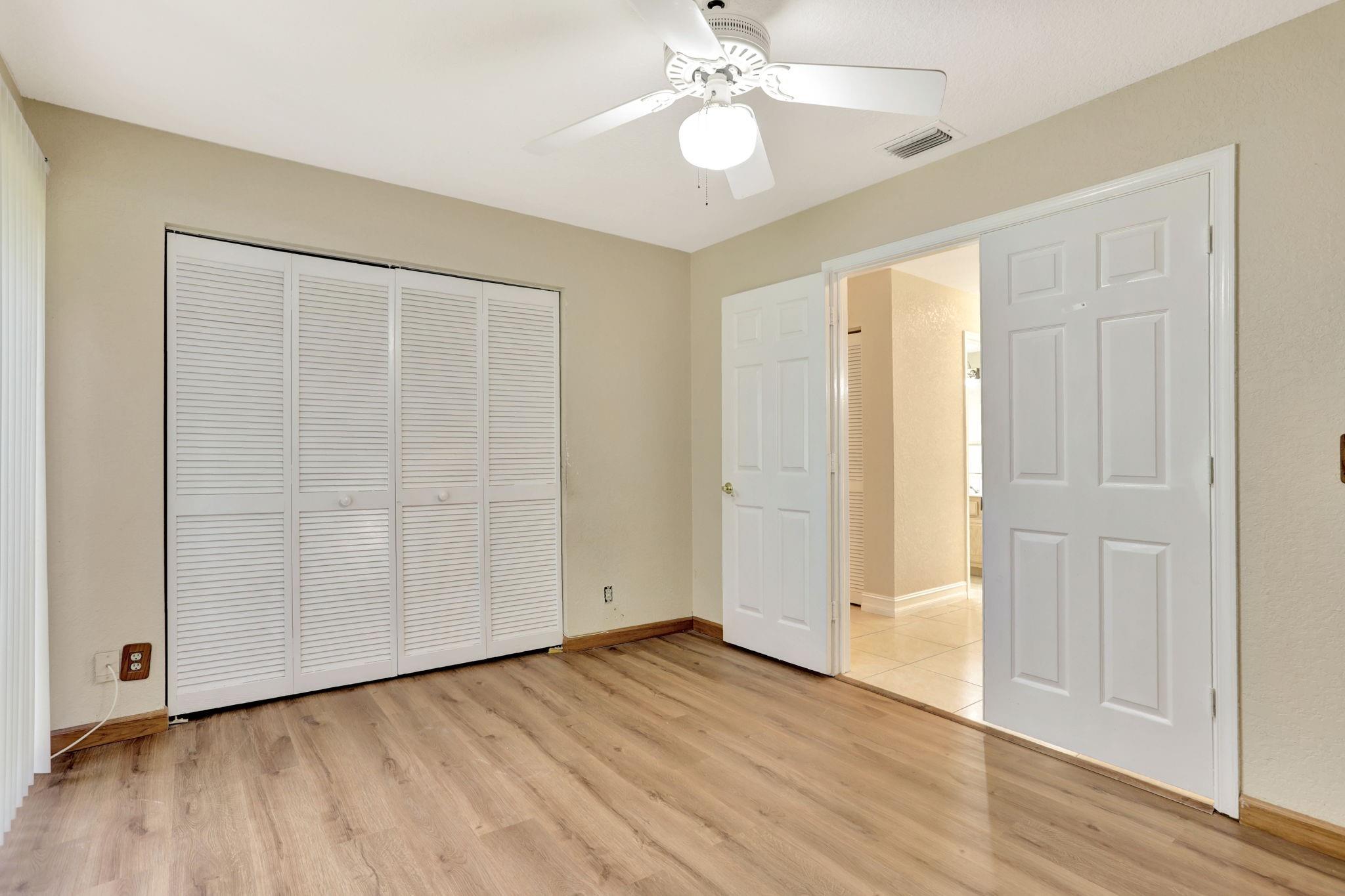 Eagle Point 127-12 B - Residential