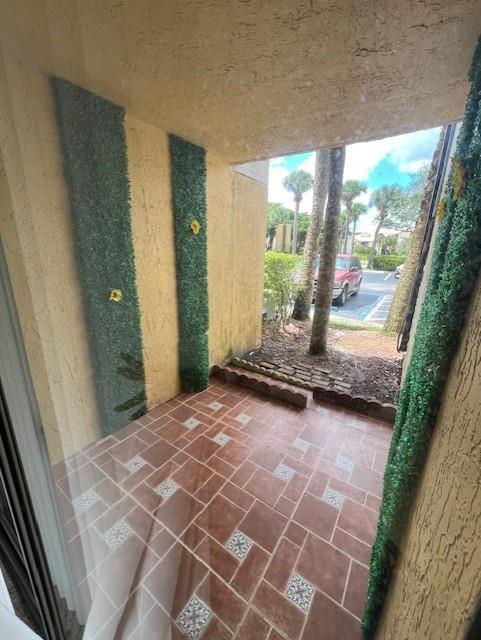 South Palm Place Condo - Residential Lease